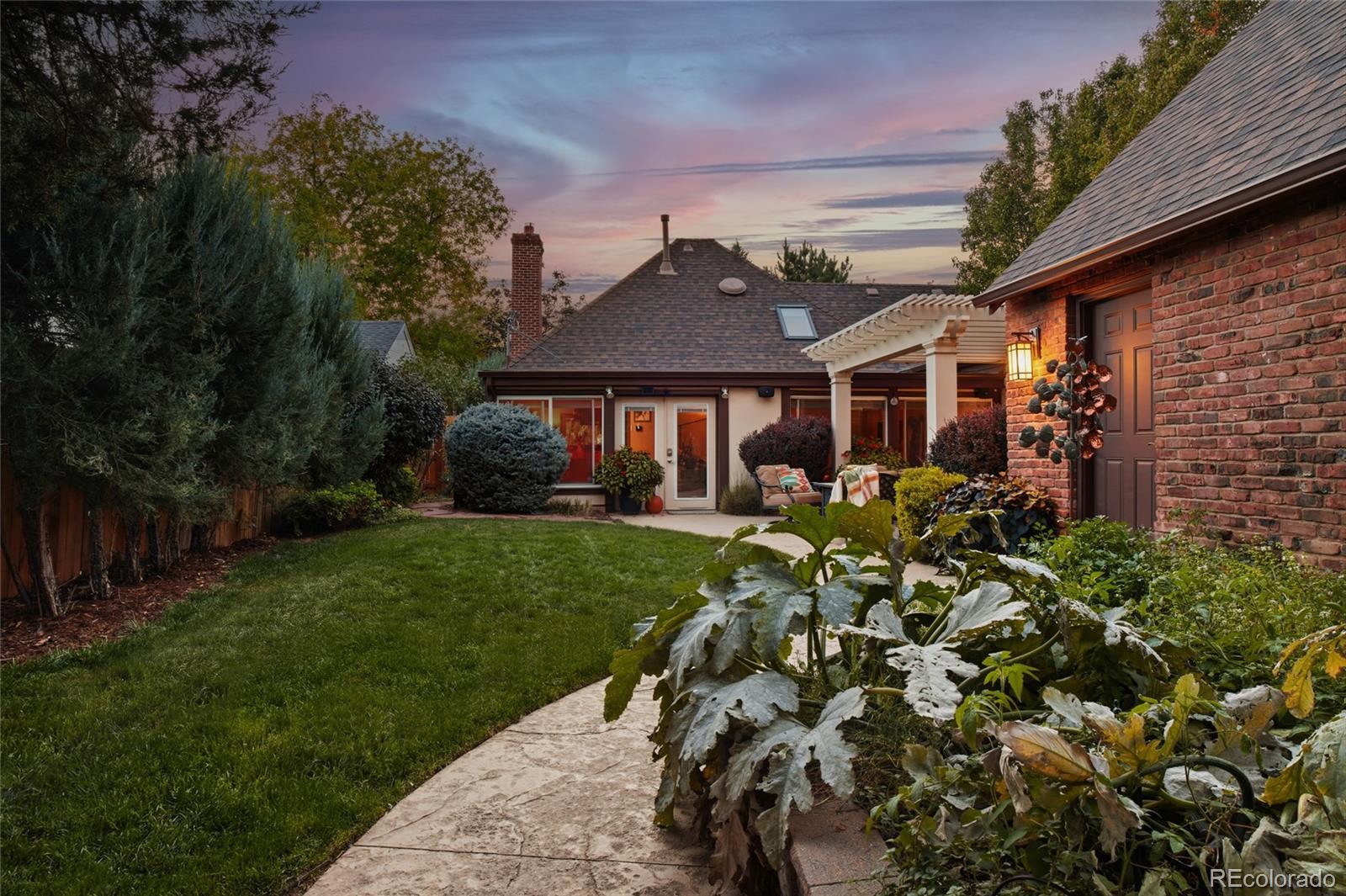 MLS Image #3 for 1116 s milwaukee street,denver, Colorado