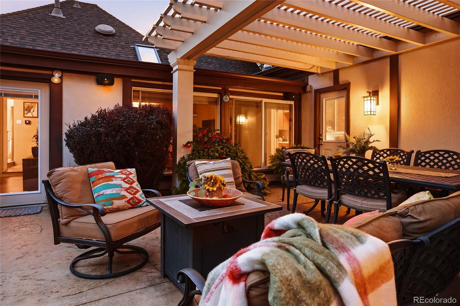 MLS Image #4 for 1116 s milwaukee street,denver, Colorado