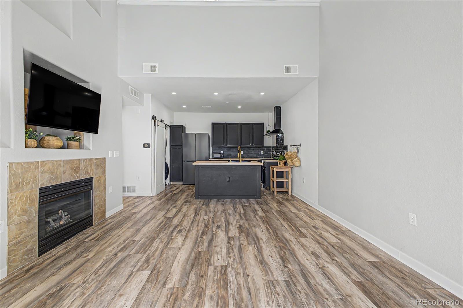 MLS Image #11 for 16332 e fremont avenue,aurora, Colorado