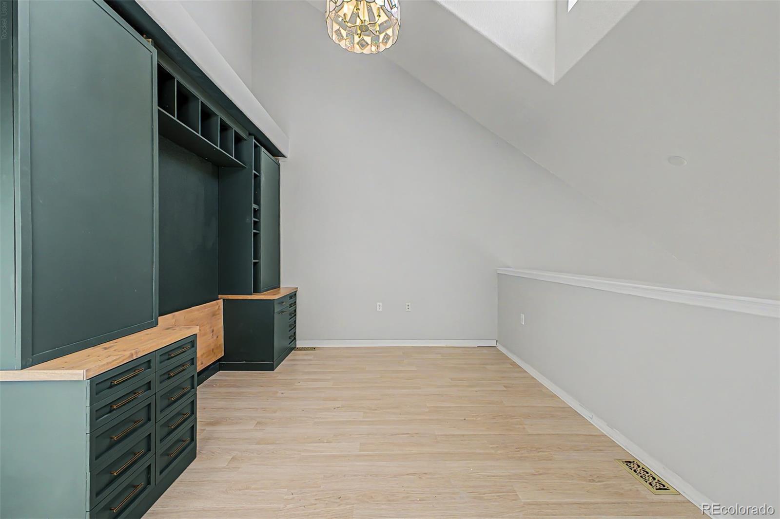 MLS Image #21 for 16332 e fremont avenue,aurora, Colorado