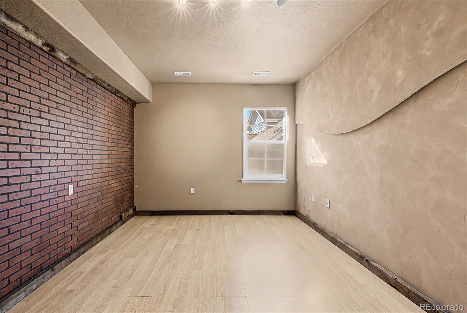 MLS Image #25 for 16332 e fremont avenue,aurora, Colorado