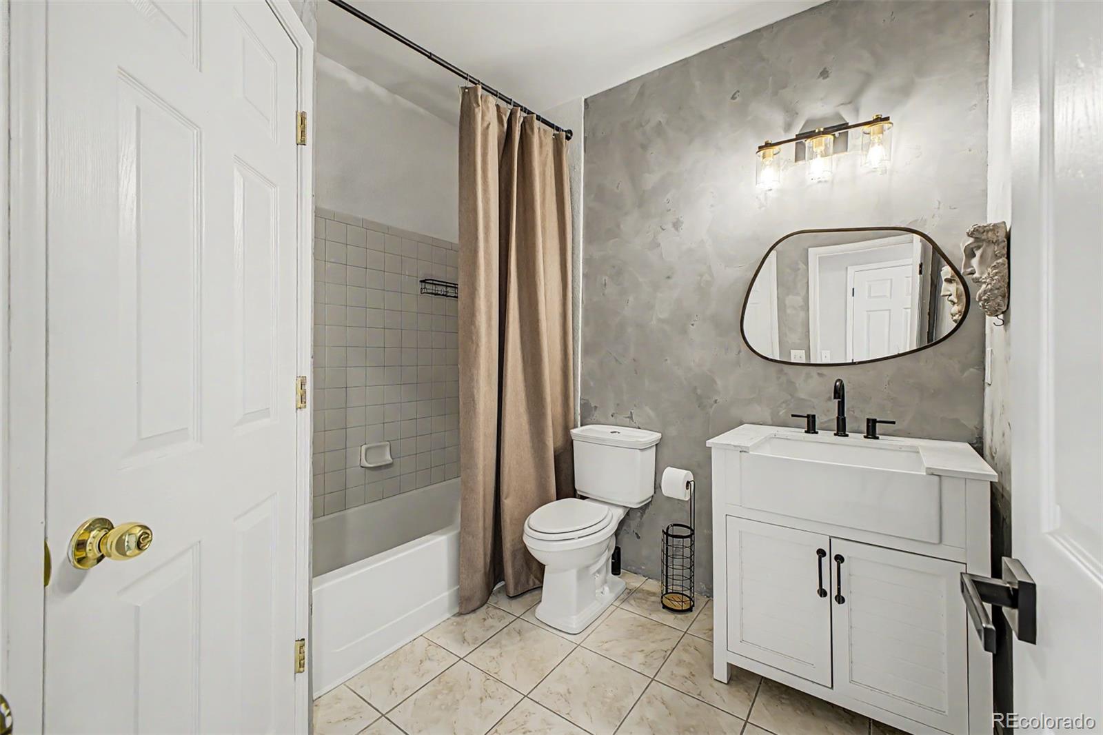 MLS Image #27 for 16332 e fremont avenue,aurora, Colorado