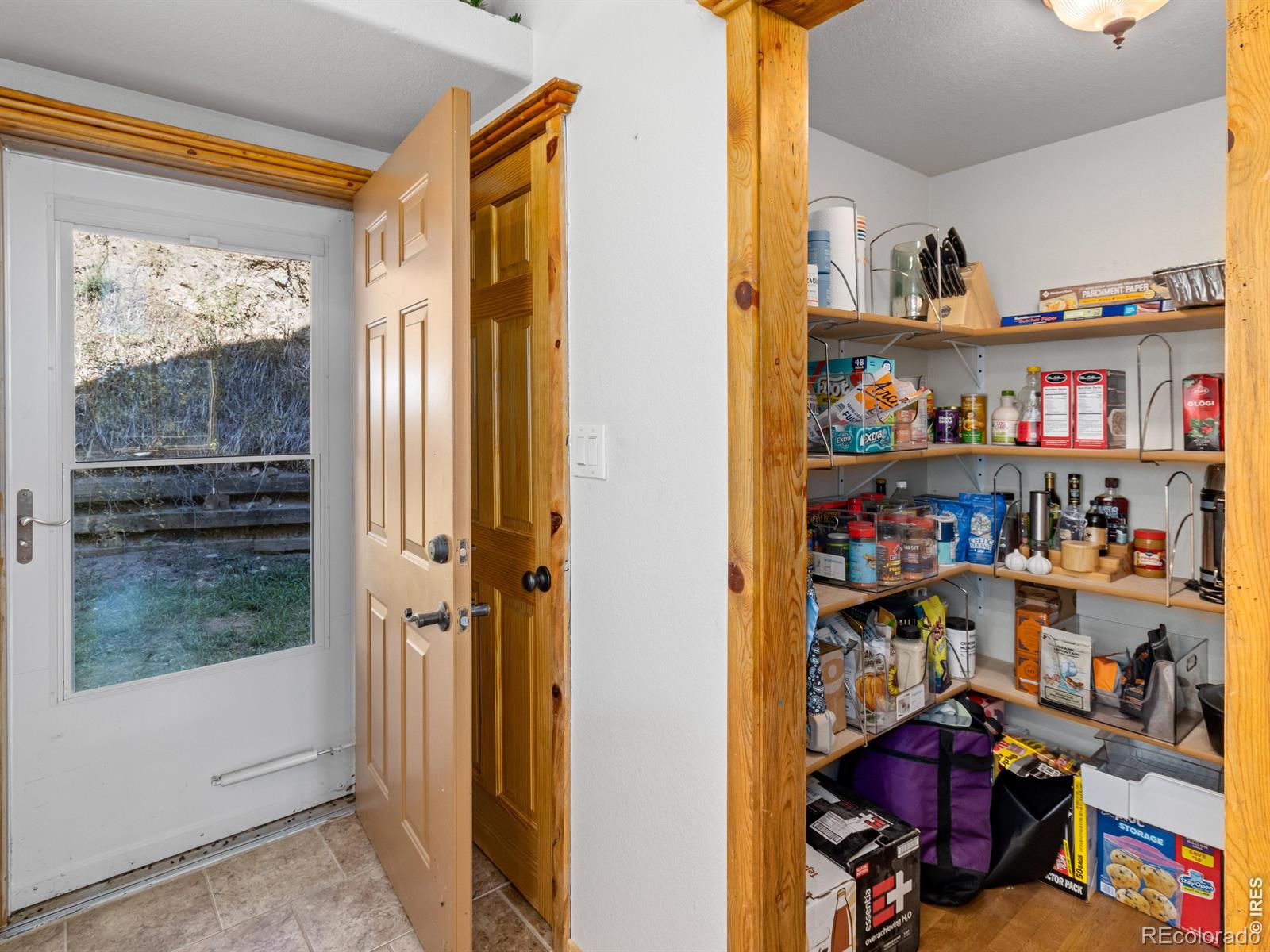 MLS Image #15 for 225  solitude court,glen haven, Colorado