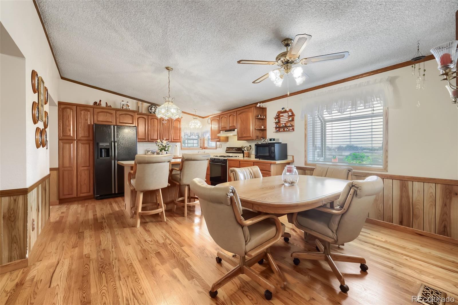 MLS Image #14 for 1955 e 77th avenue,denver, Colorado