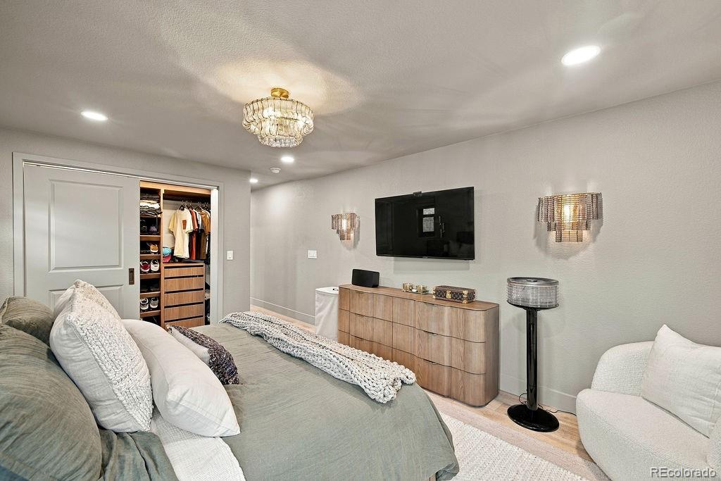 MLS Image #17 for 2655 n locust street,denver, Colorado
