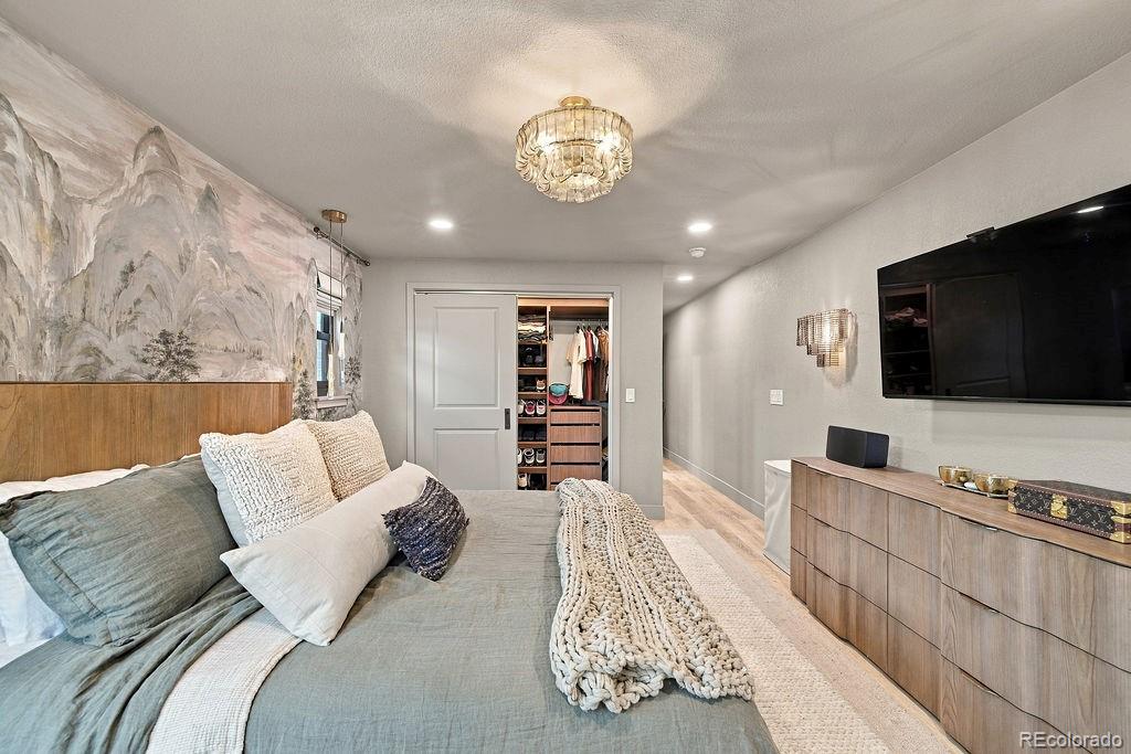 MLS Image #18 for 2655 n locust street,denver, Colorado