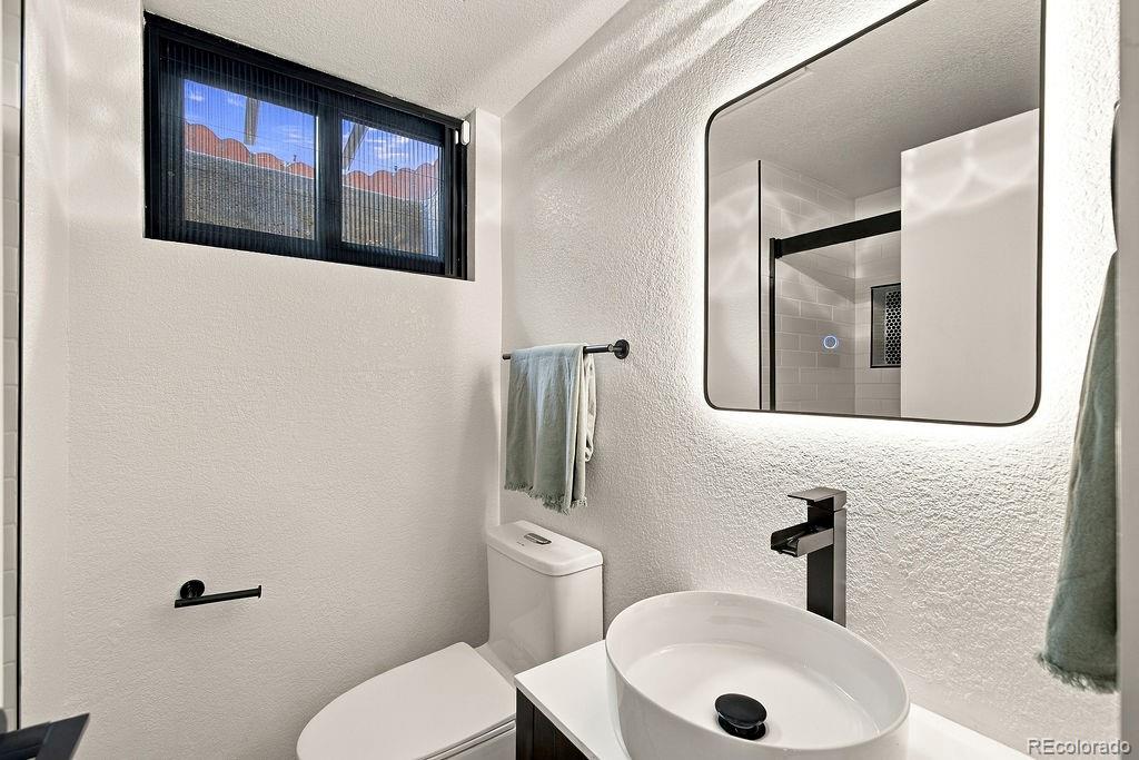 MLS Image #23 for 2655 n locust street,denver, Colorado
