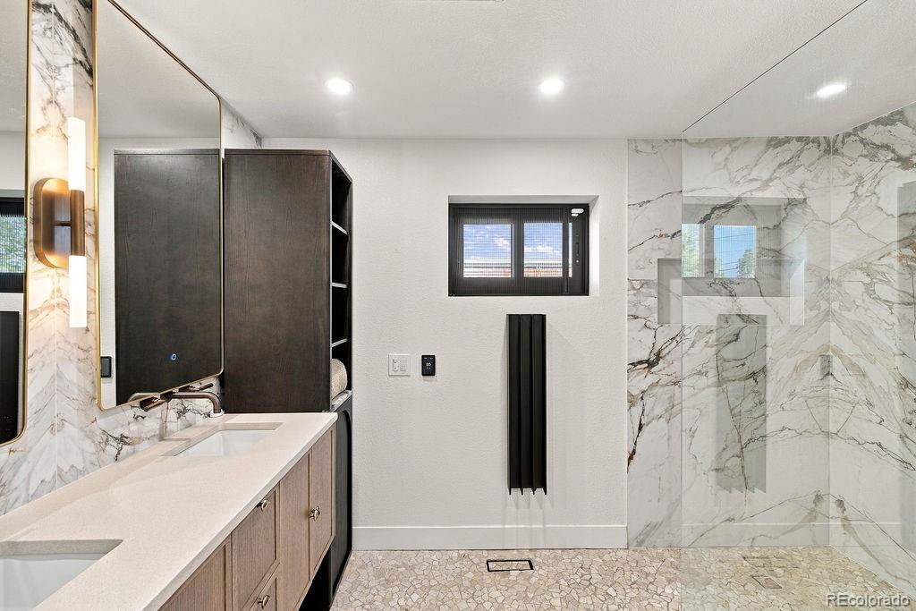 MLS Image #27 for 2655 n locust street,denver, Colorado