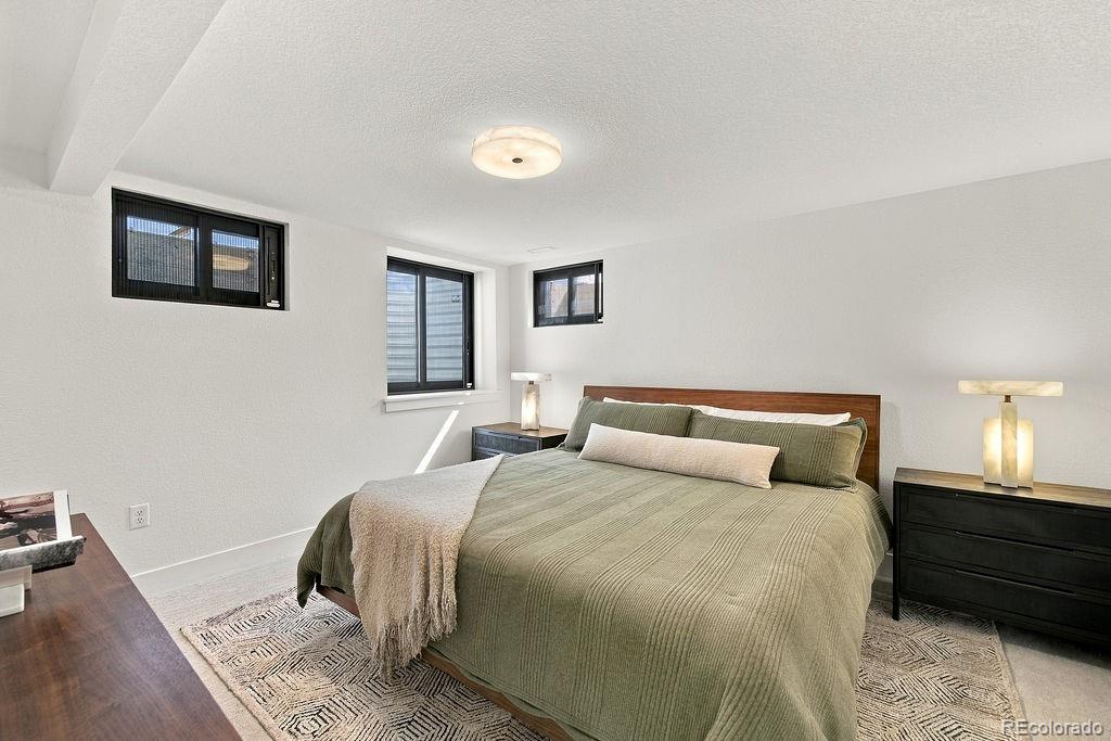 MLS Image #35 for 2655 n locust street,denver, Colorado