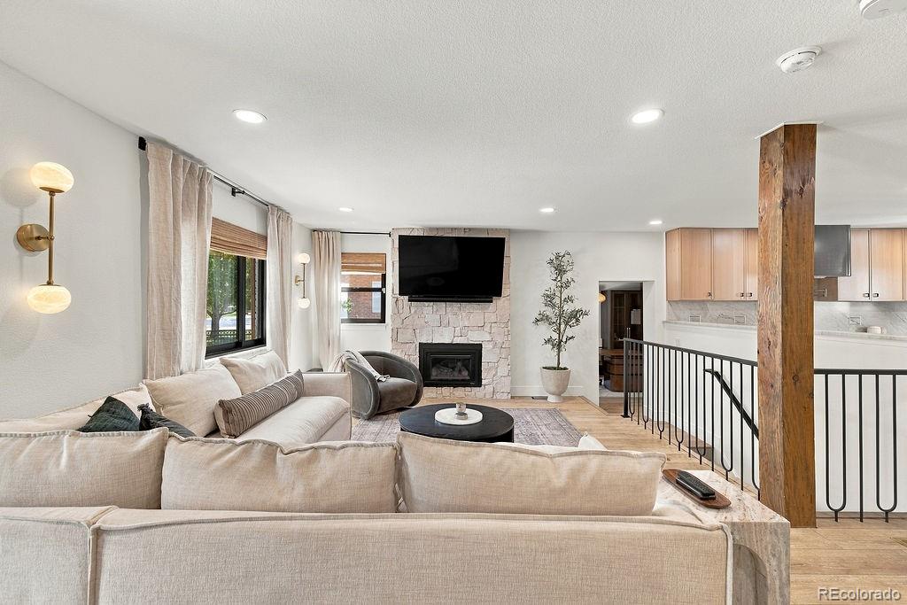 MLS Image #4 for 2655 n locust street,denver, Colorado