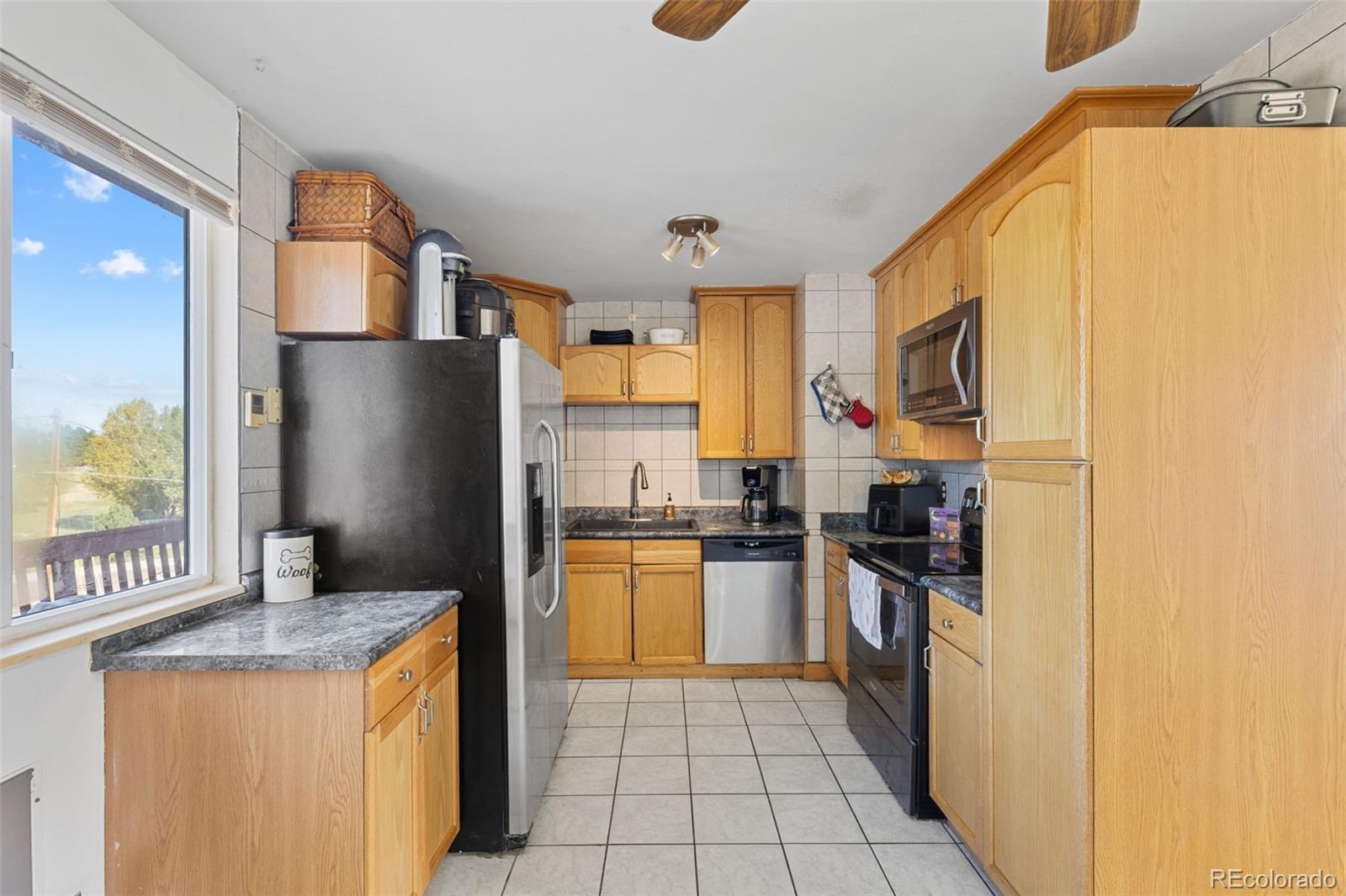 MLS Image #11 for 719 s elbert street,elizabeth, Colorado