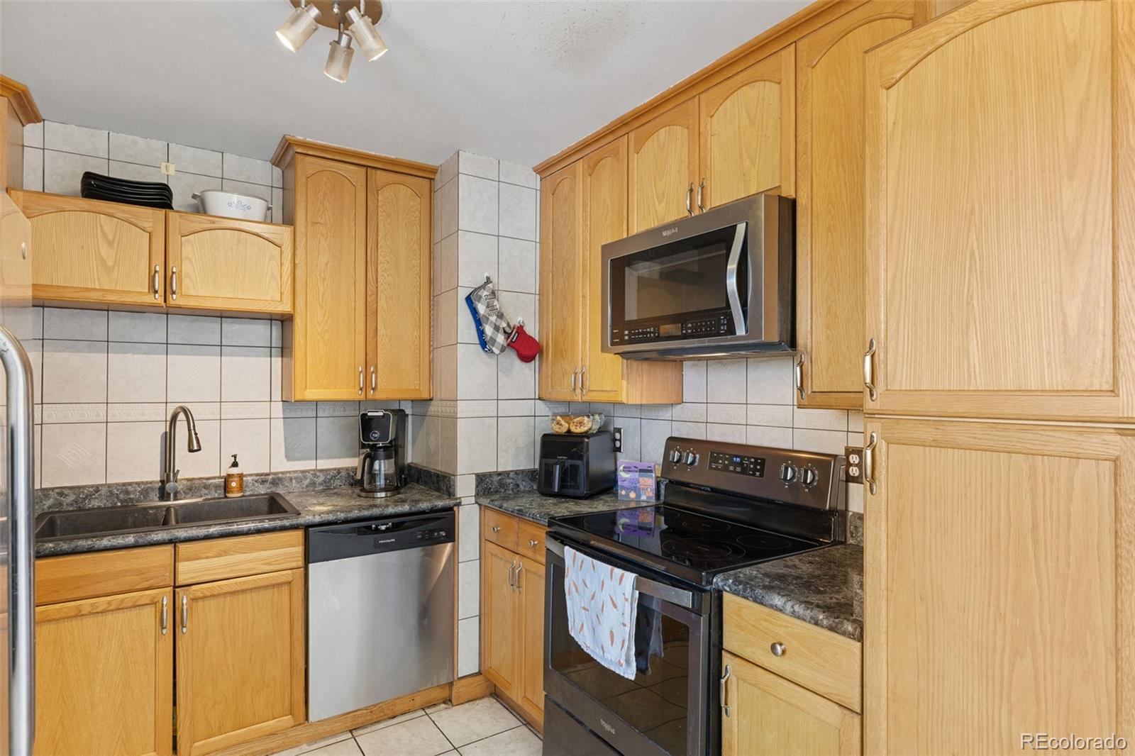 MLS Image #12 for 719 s elbert street,elizabeth, Colorado