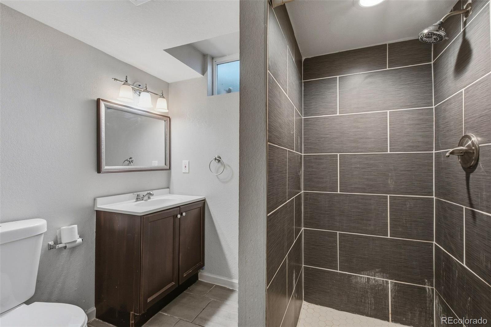 MLS Image #17 for 1377 s chase street,lakewood, Colorado