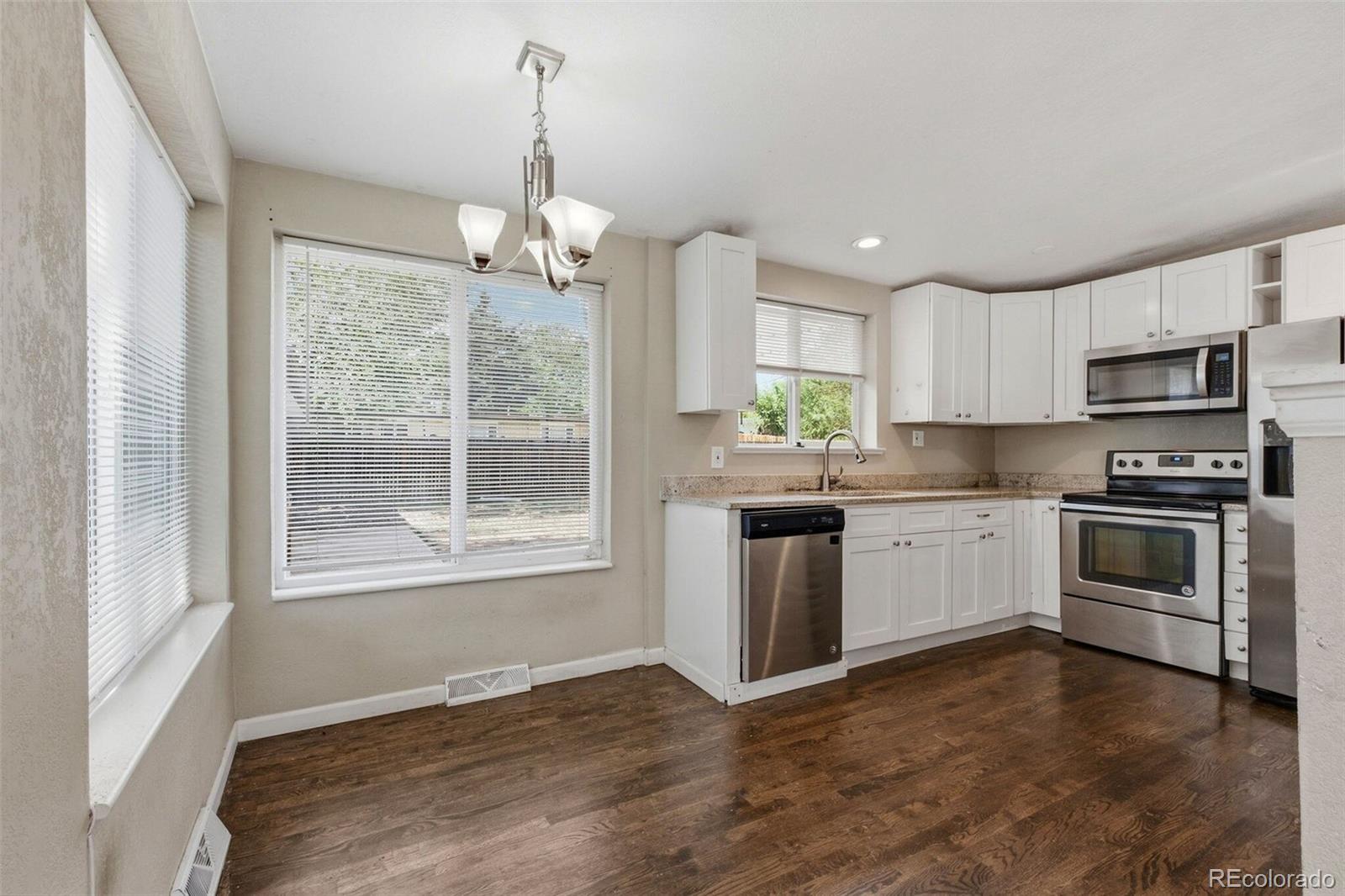 MLS Image #5 for 1377 s chase street,lakewood, Colorado