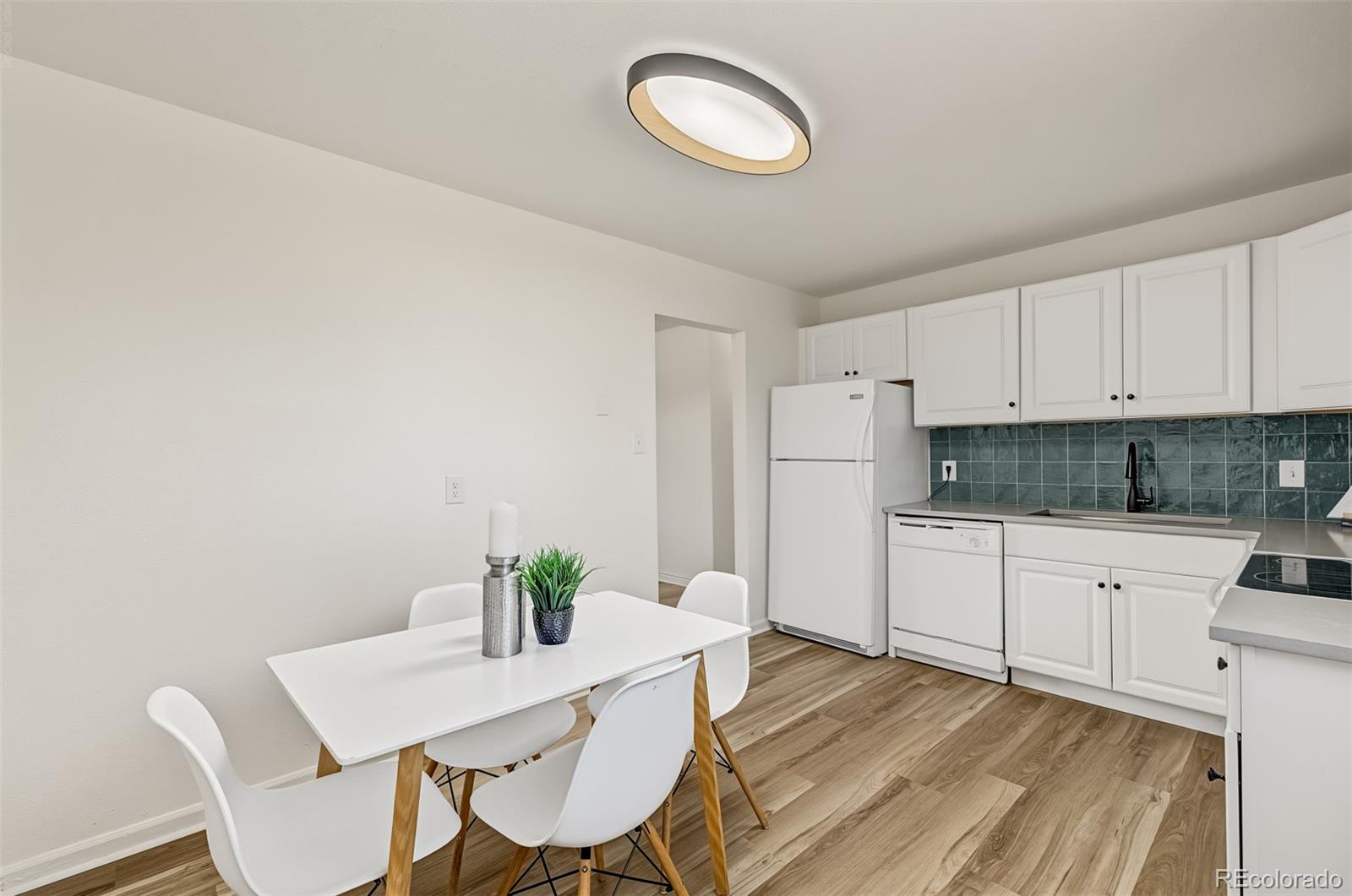 MLS Image #8 for 12265 e 55th avenue,denver, Colorado