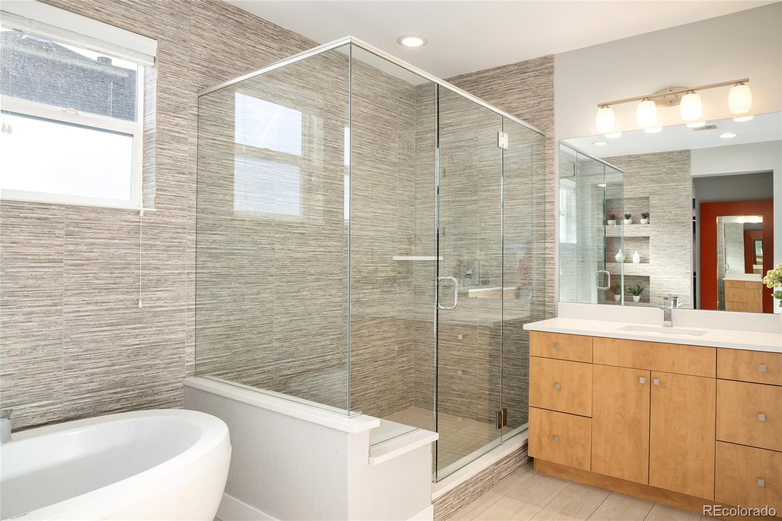 MLS Image #29 for 8696 e 50th avenue,denver, Colorado