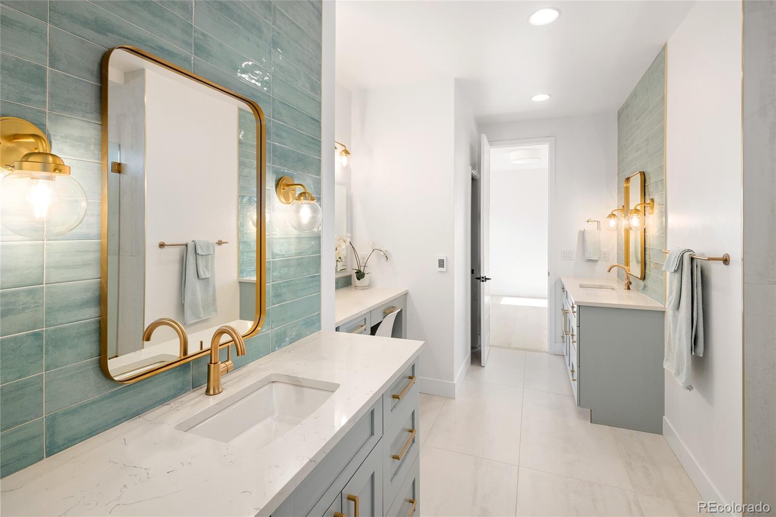 MLS Image #33 for 8696 e 50th avenue,denver, Colorado