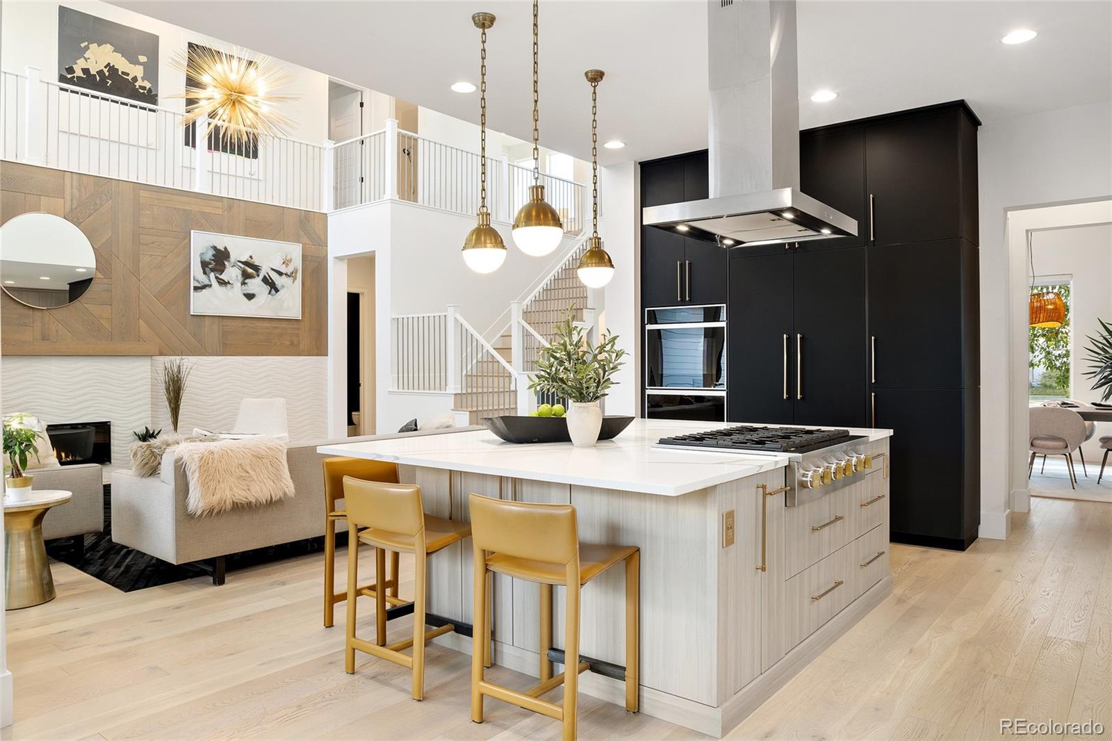 MLS Image #8 for 8696 e 50th avenue,denver, Colorado