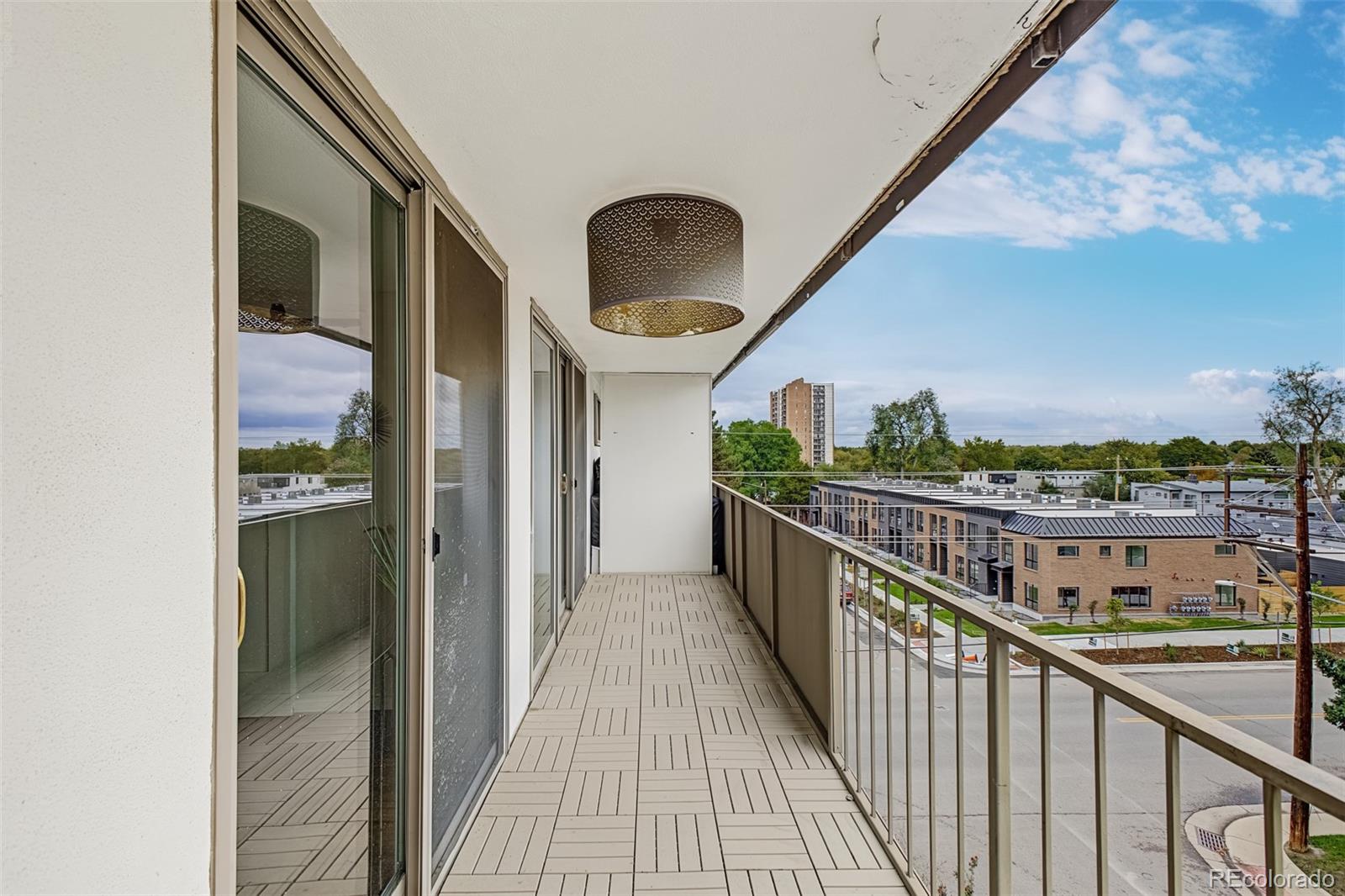 MLS Image #18 for 799  dahlia street 503,denver, Colorado