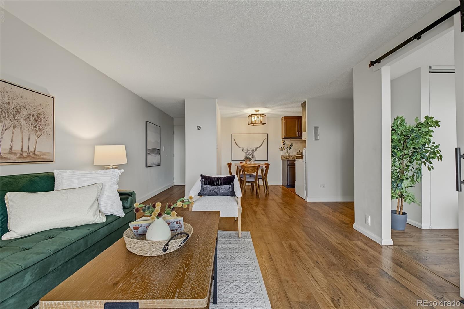 MLS Image #5 for 799  dahlia street 503,denver, Colorado