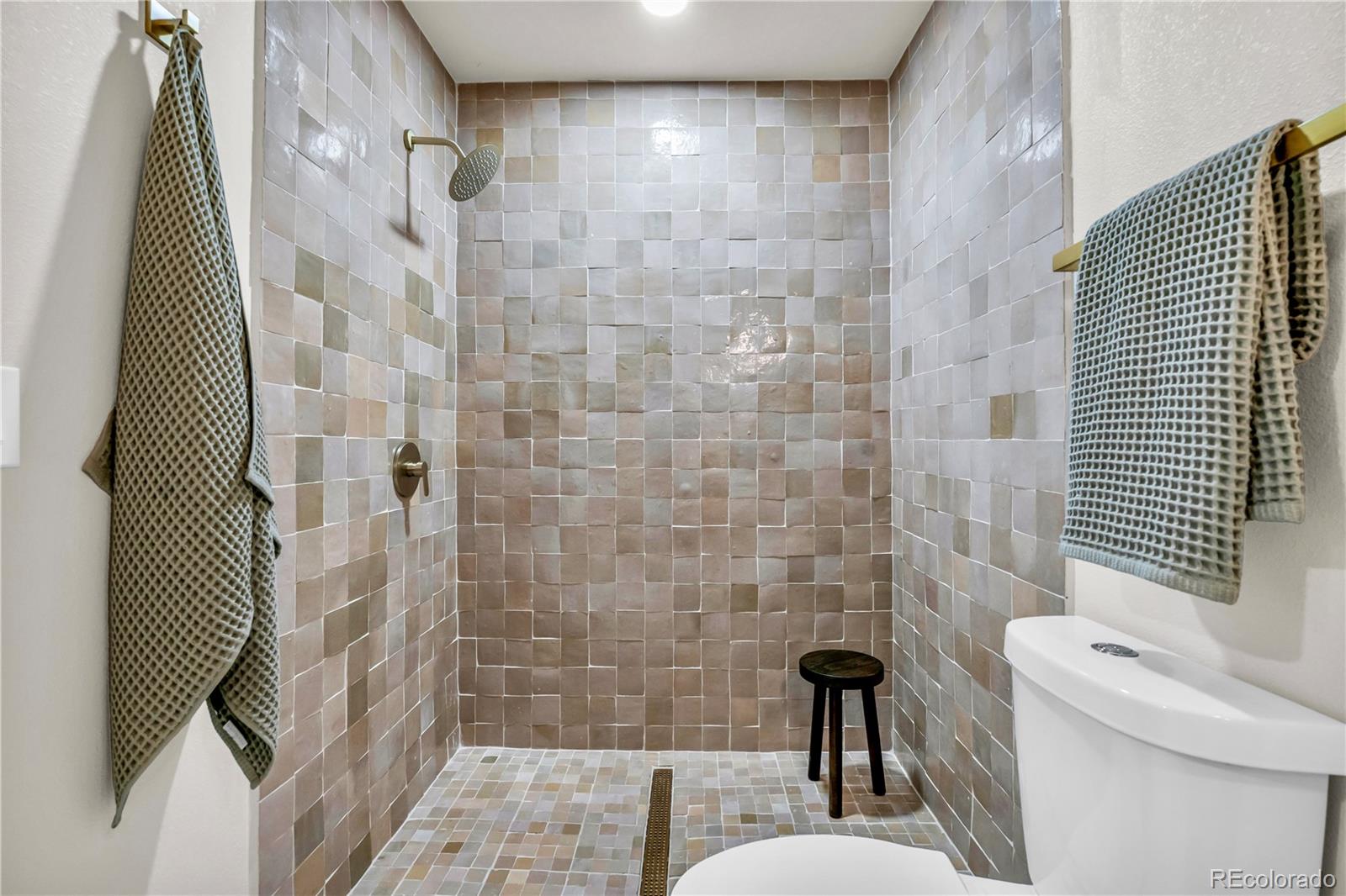 MLS Image #24 for 3091 s holly place,denver, Colorado