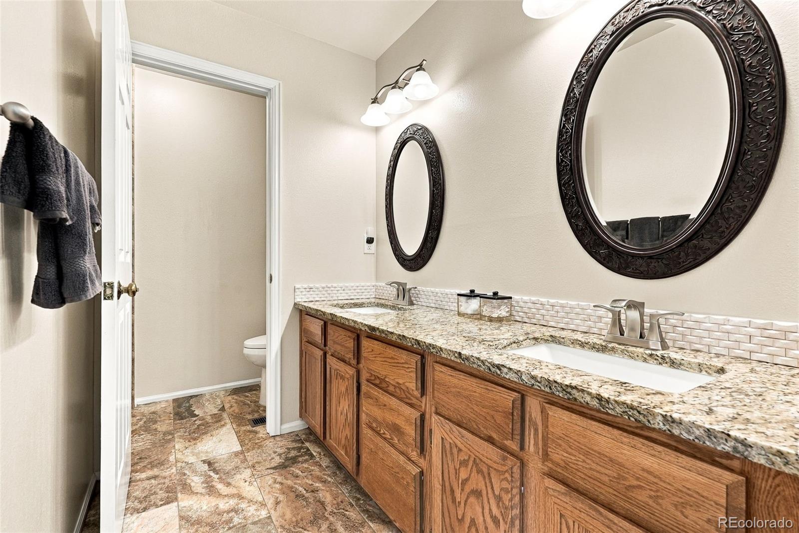MLS Image #29 for 1970 e phillips drive,centennial, Colorado