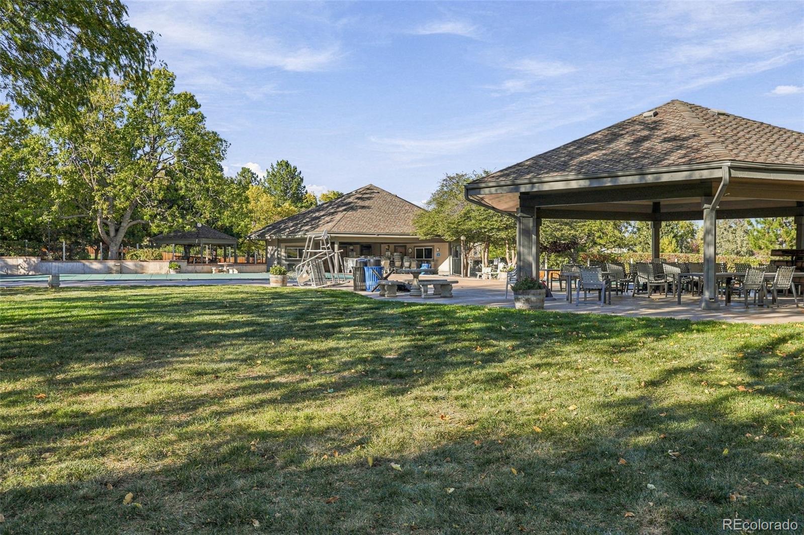 MLS Image #41 for 1970 e phillips drive,centennial, Colorado