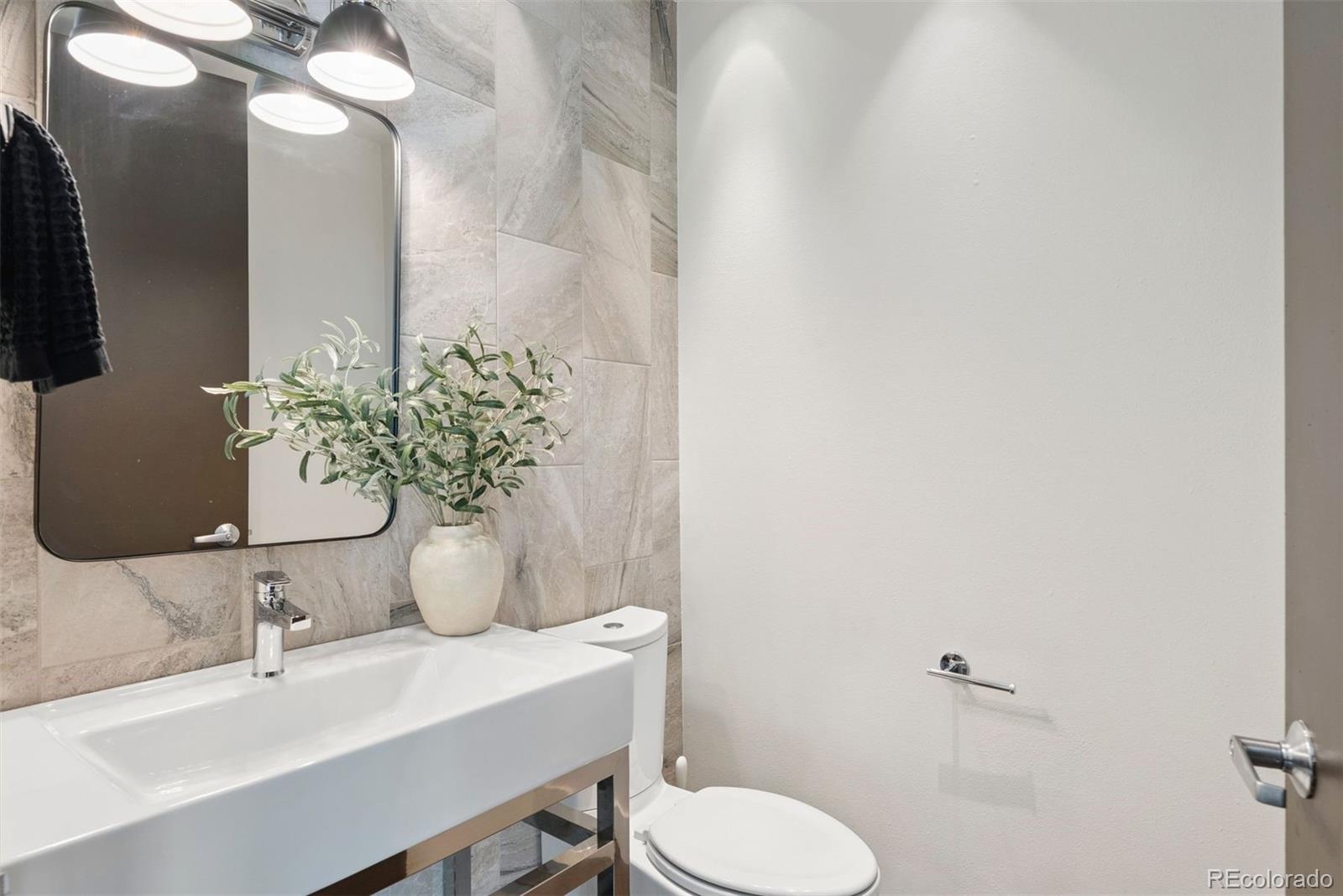 MLS Image #19 for 245  adams street ,denver, Colorado