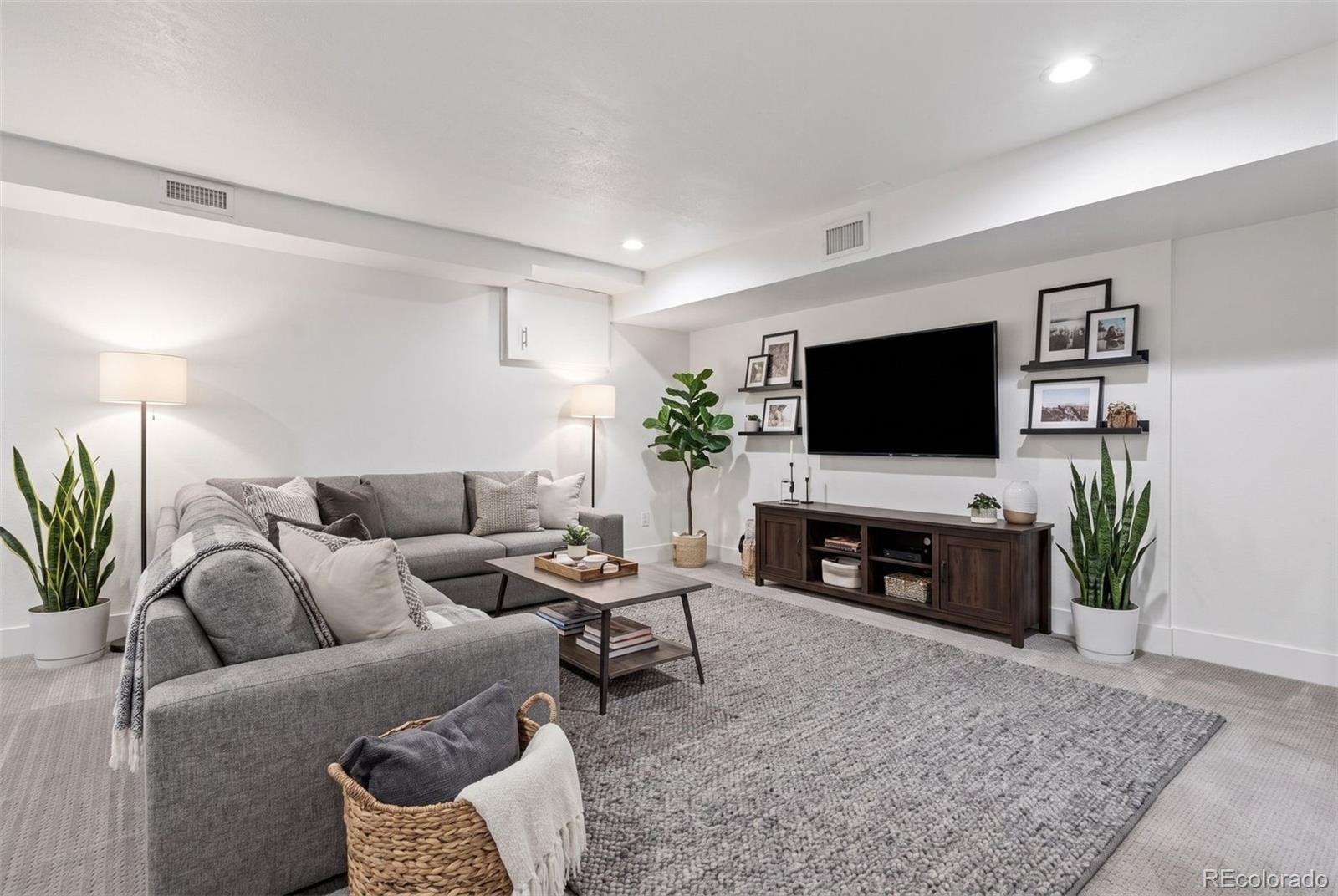MLS Image #33 for 245  adams street ,denver, Colorado