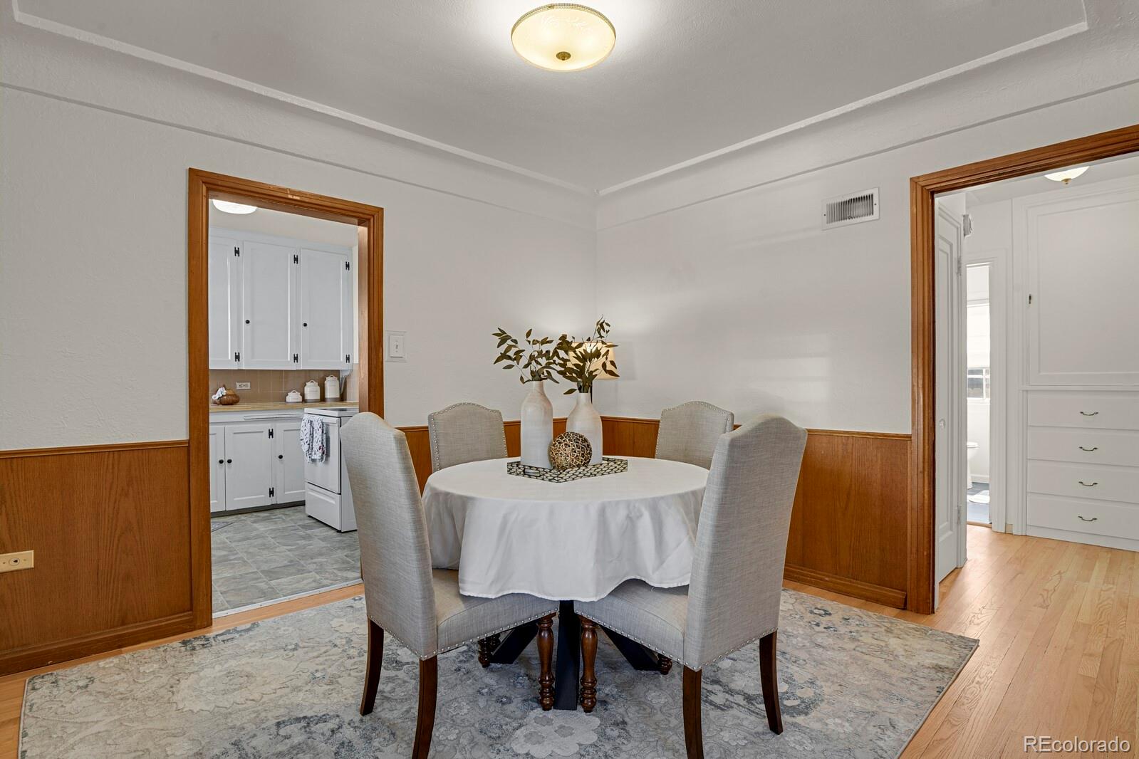 MLS Image #8 for 1398 e yale avenue,denver, Colorado