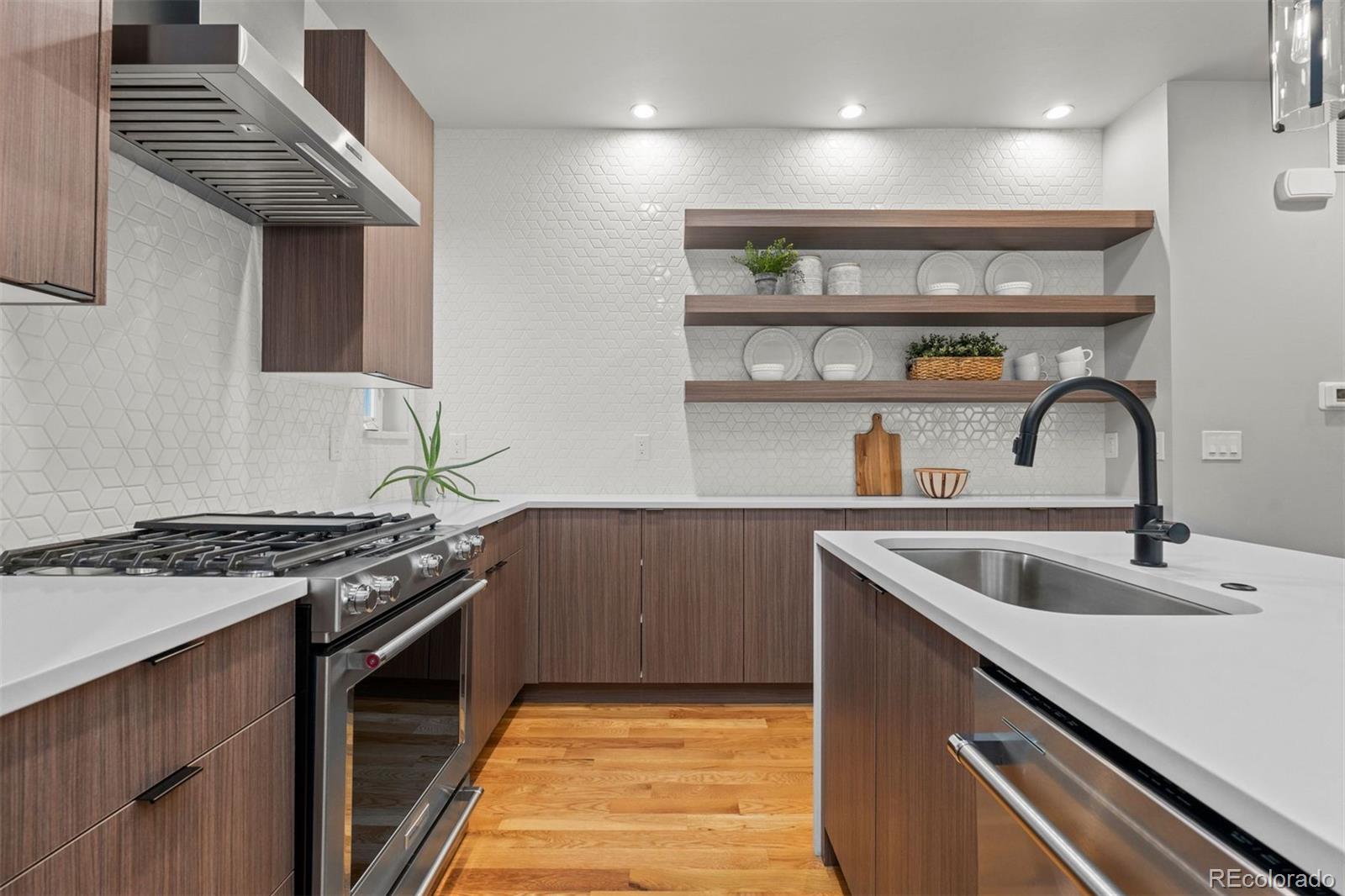 MLS Image #14 for 4015  bryant street,denver, Colorado