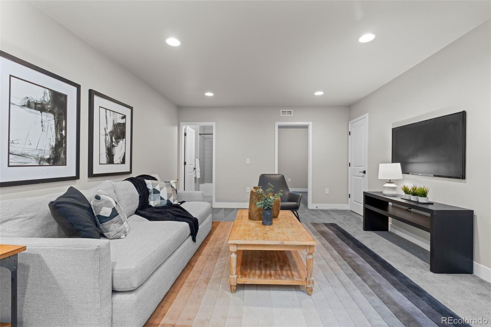 MLS Image #32 for 4015  bryant street,denver, Colorado