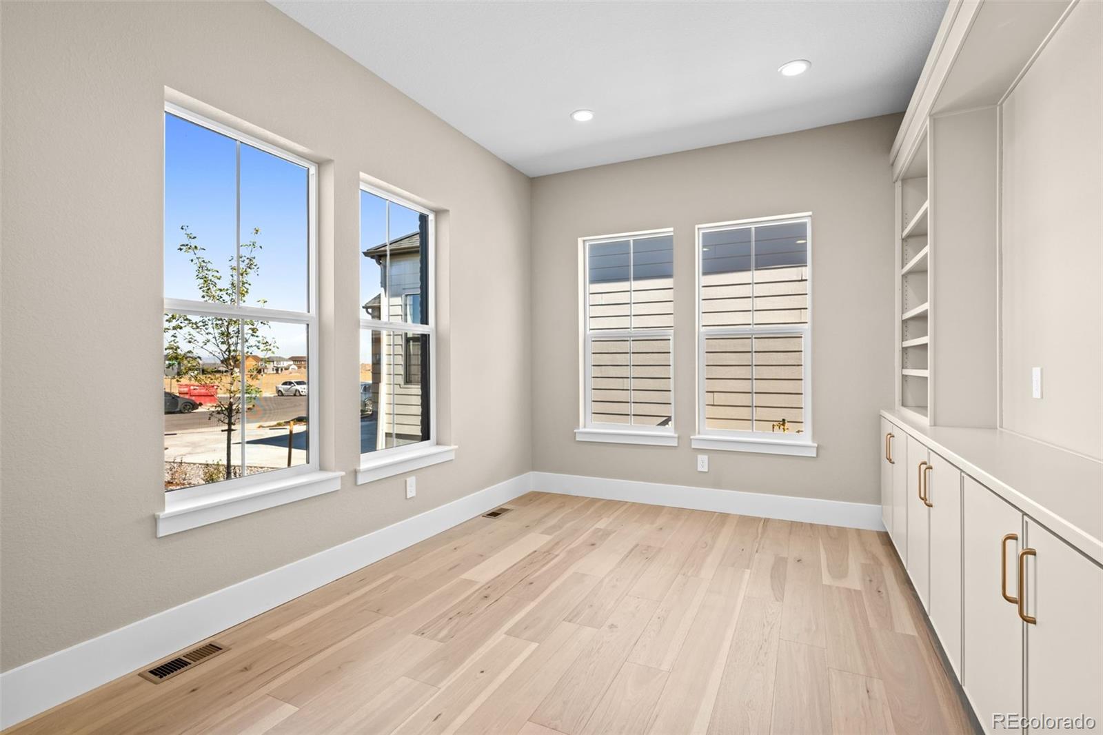 MLS Image #8 for 8346  simla way,littleton, Colorado