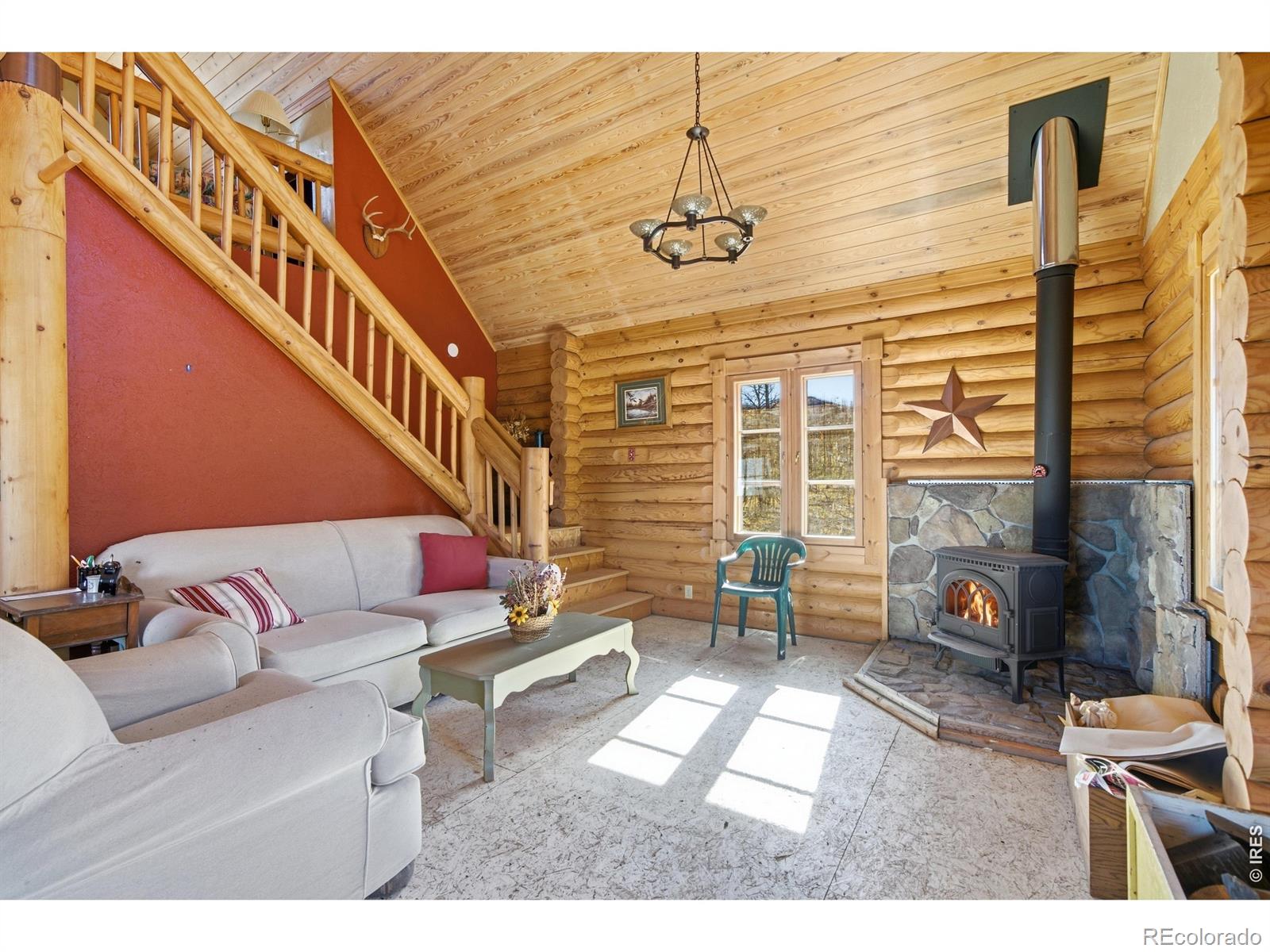 MLS Image #12 for 1588  monument gulch way,bellvue, Colorado