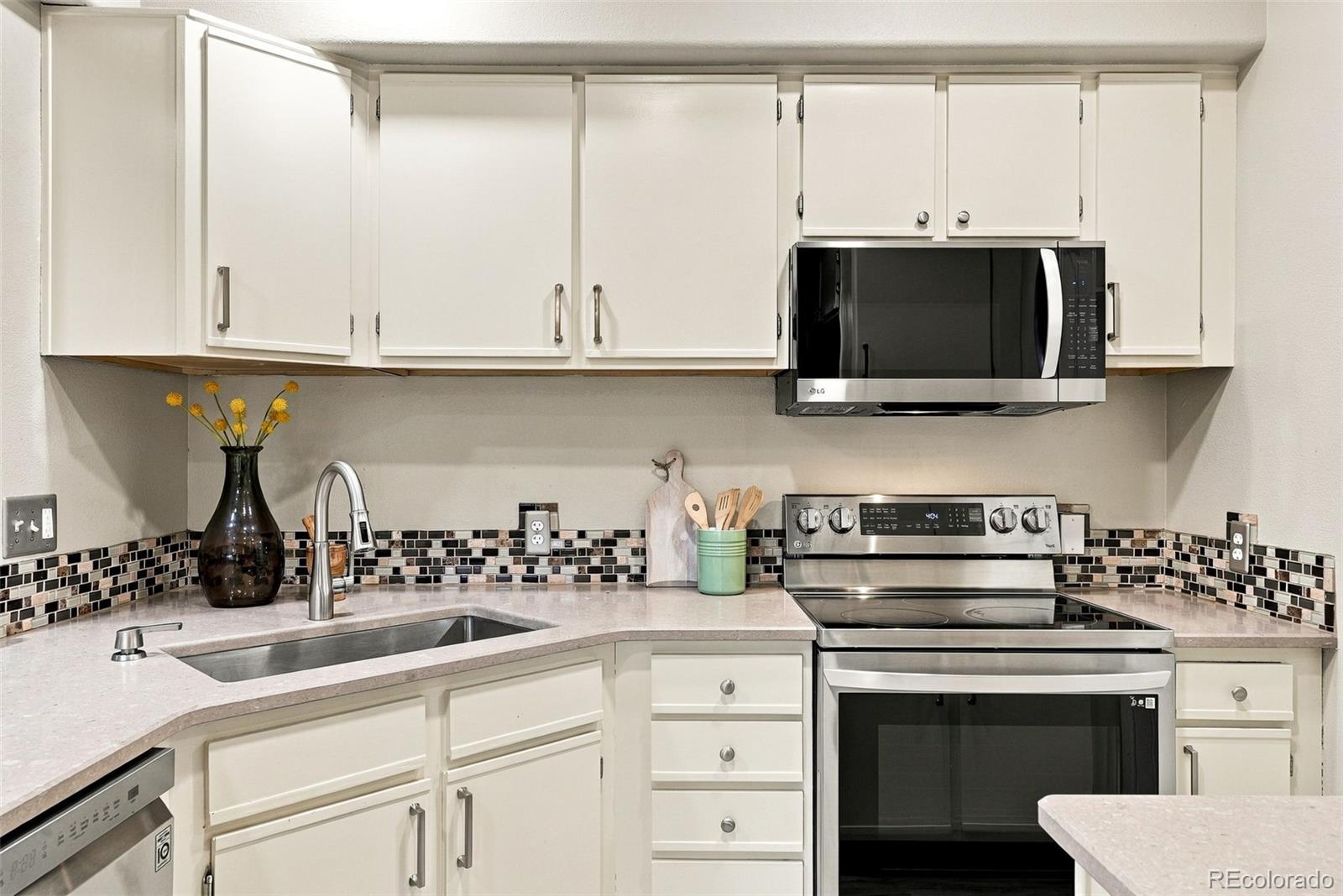 MLS Image #20 for 940 e plum creek parkway 103,castle rock, Colorado