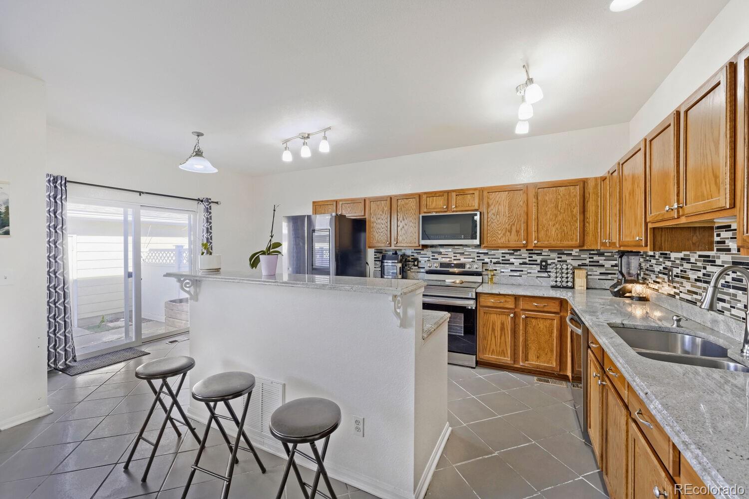 MLS Image #10 for 15612 e 96th way,commerce city, Colorado