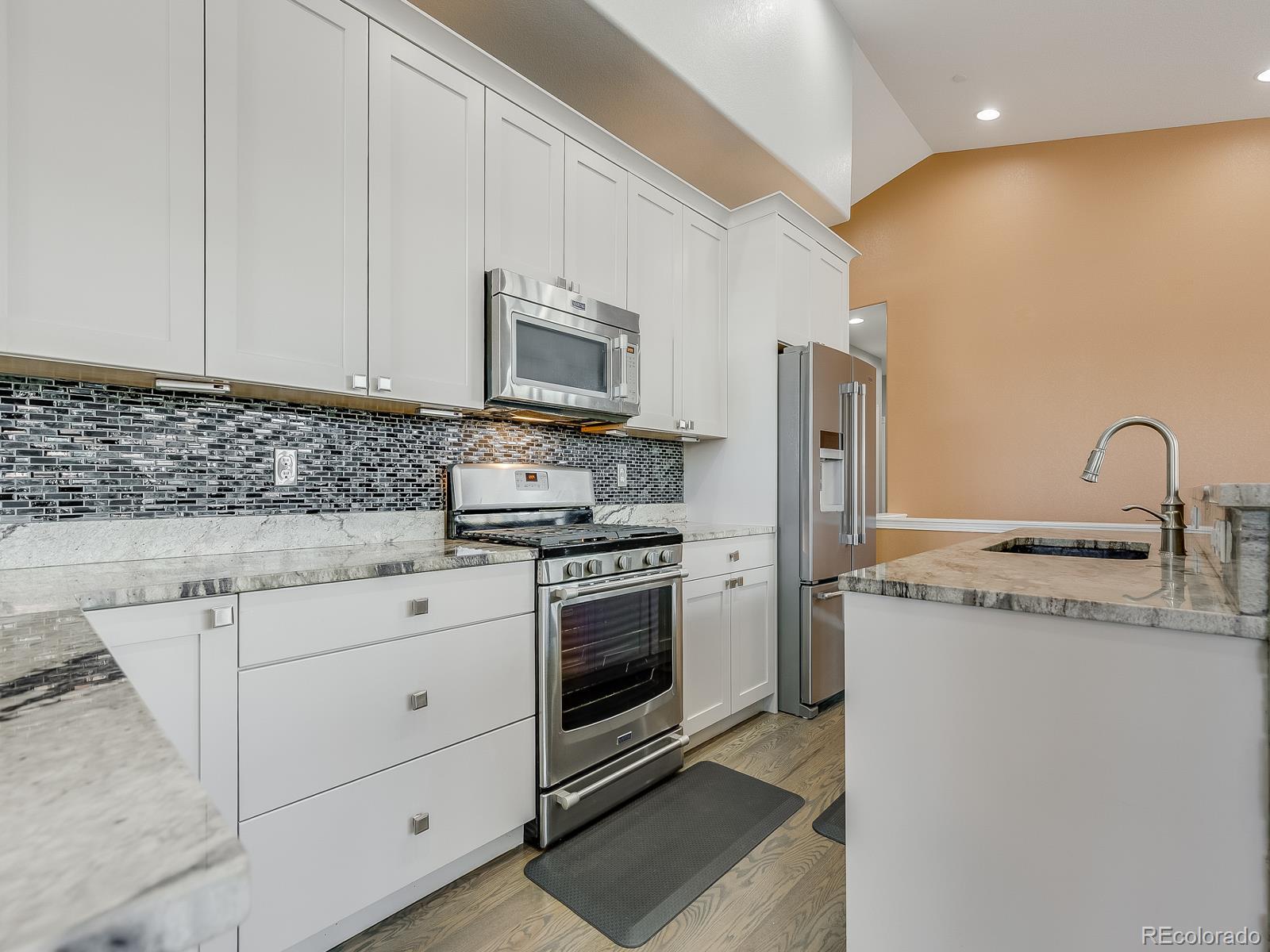 MLS Image #11 for 8429 w 93rd court,westminster, Colorado