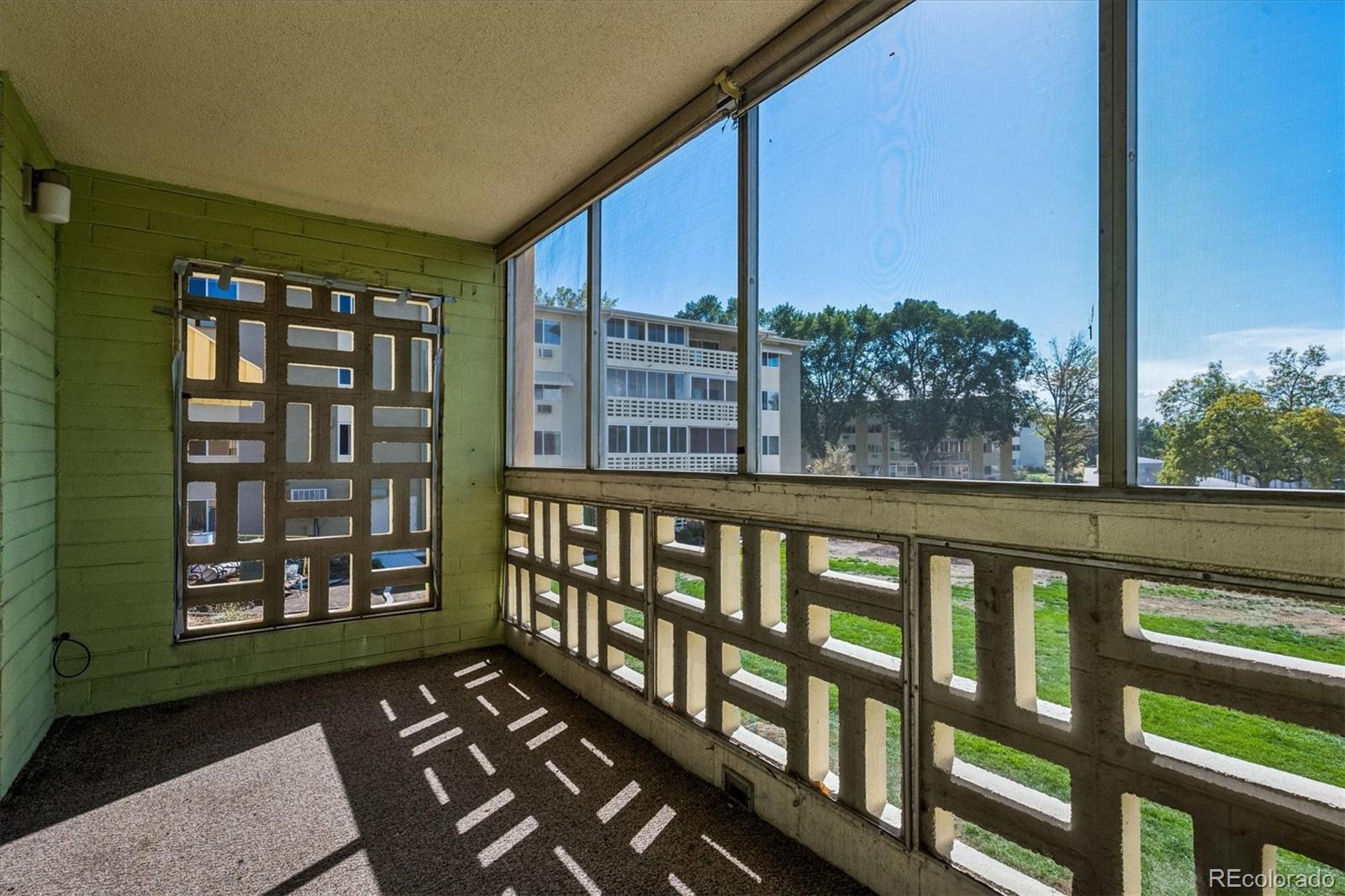 MLS Image #15 for 9355 e center avenue,denver, Colorado