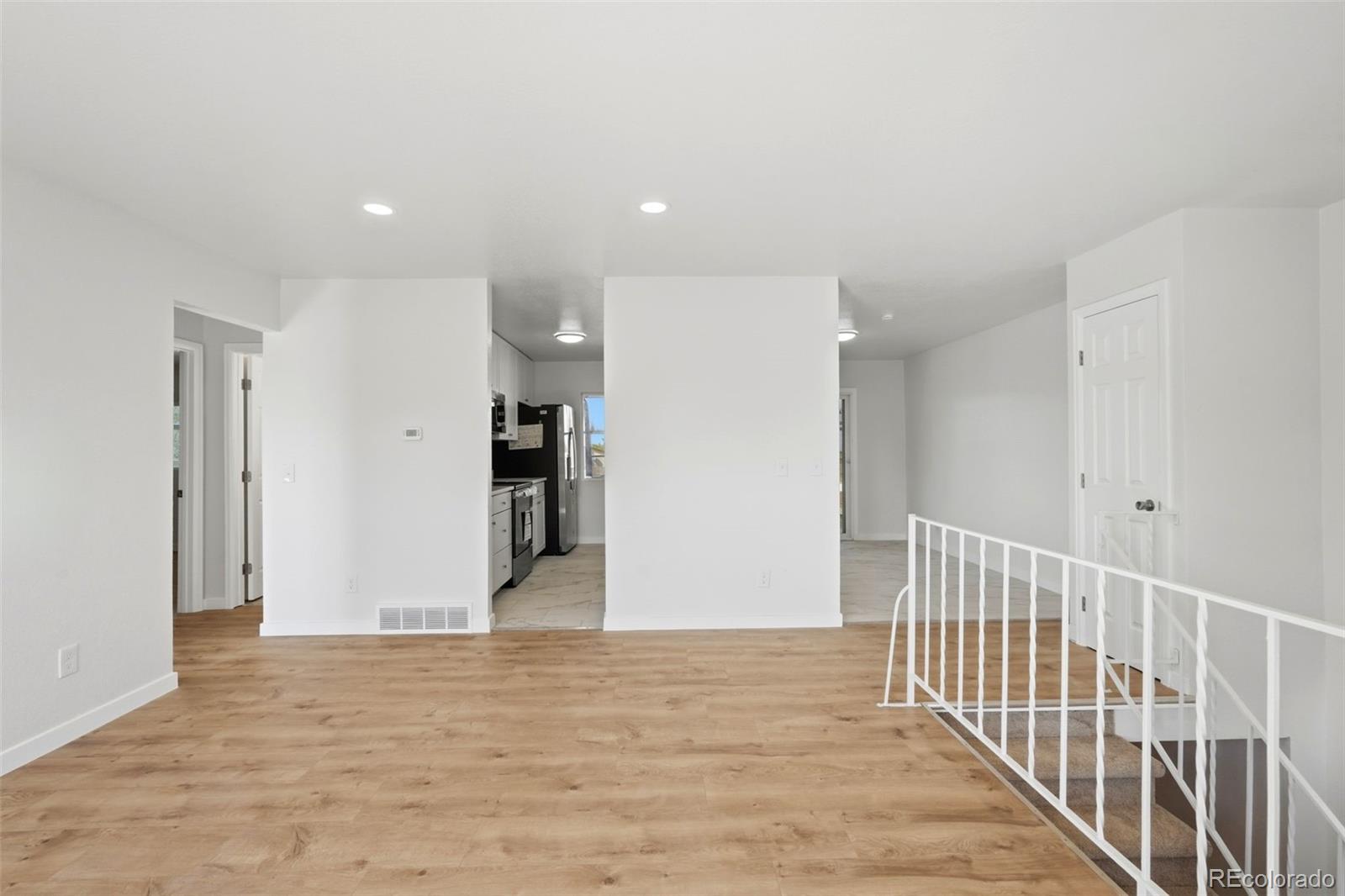 MLS Image #2 for 18007 e bails place,aurora, Colorado