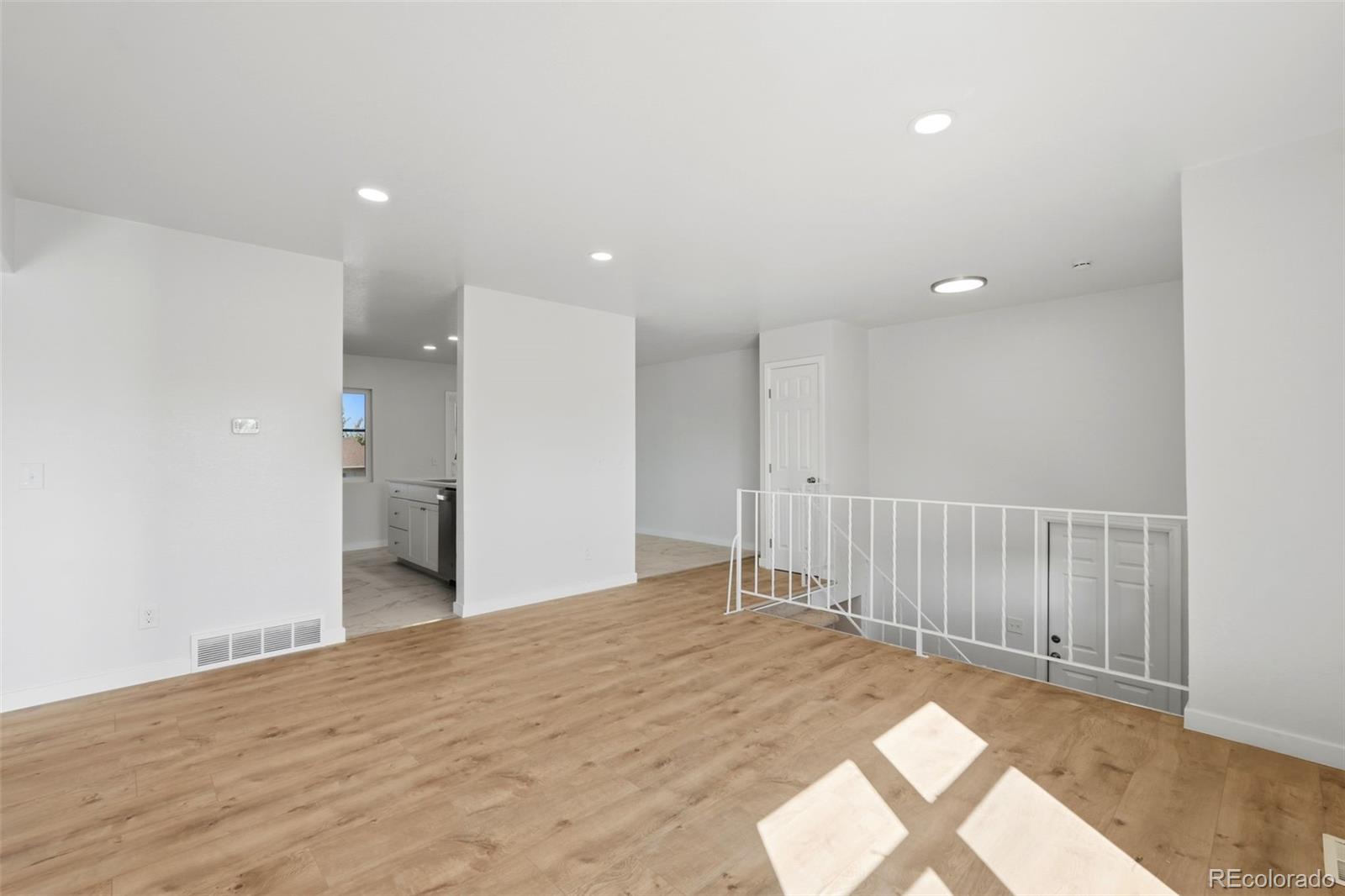 MLS Image #4 for 18007 e bails place,aurora, Colorado