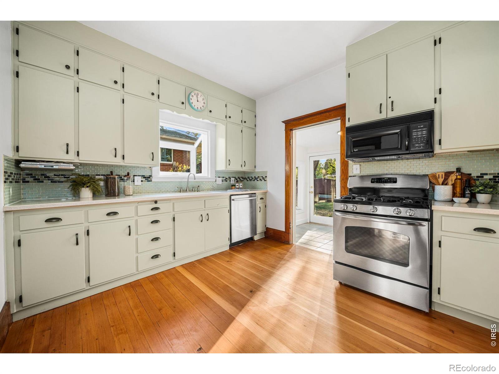 MLS Image #14 for 405  smith street,fort collins, Colorado