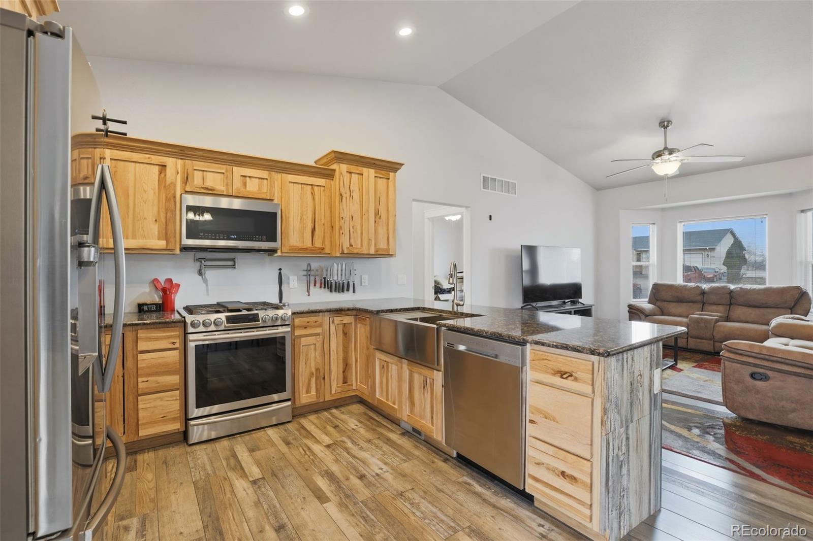 MLS Image #13 for 830 s blakeland ,pueblo west, Colorado