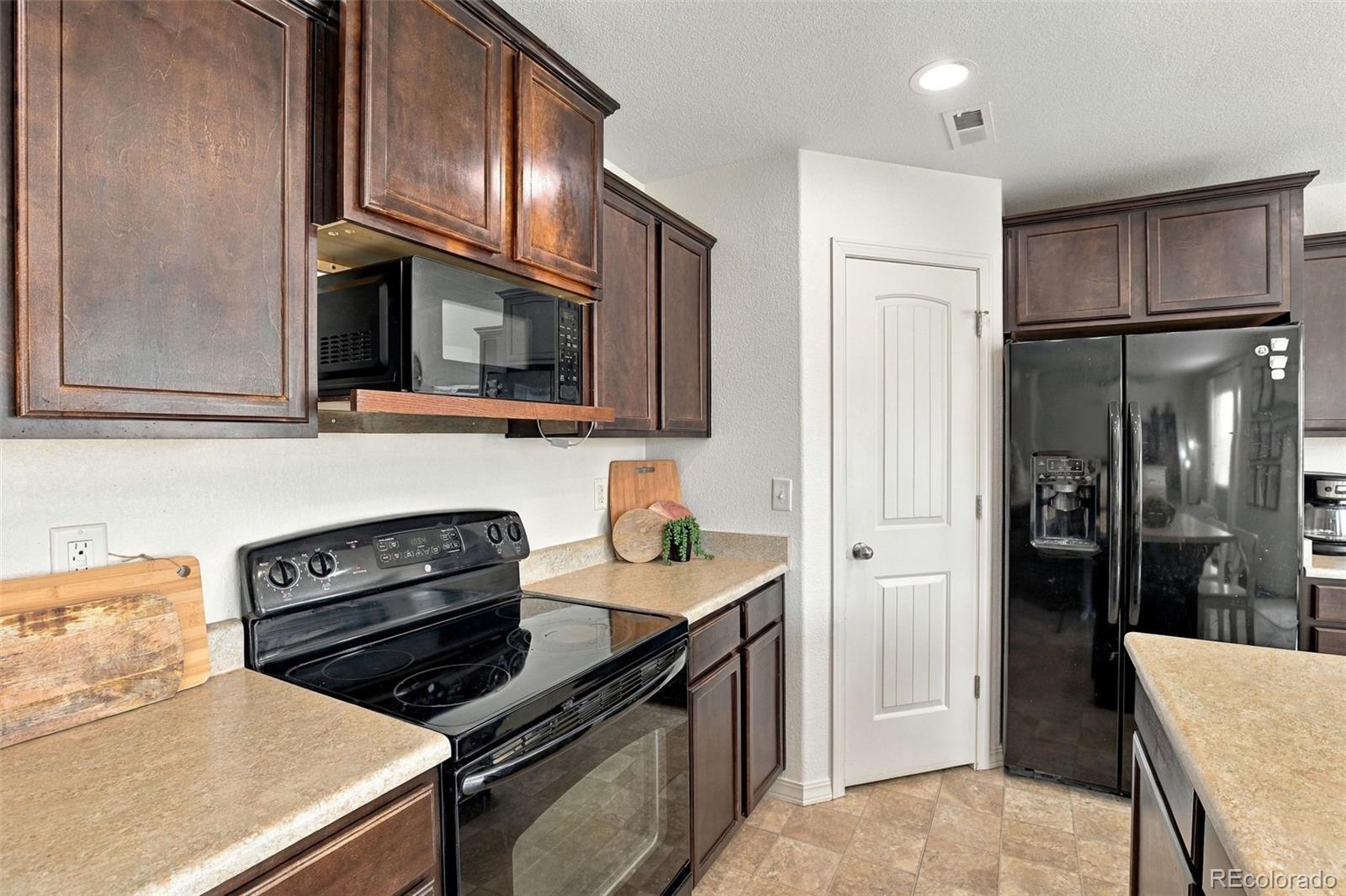 MLS Image #14 for 3659  reindeer circle,colorado springs, Colorado