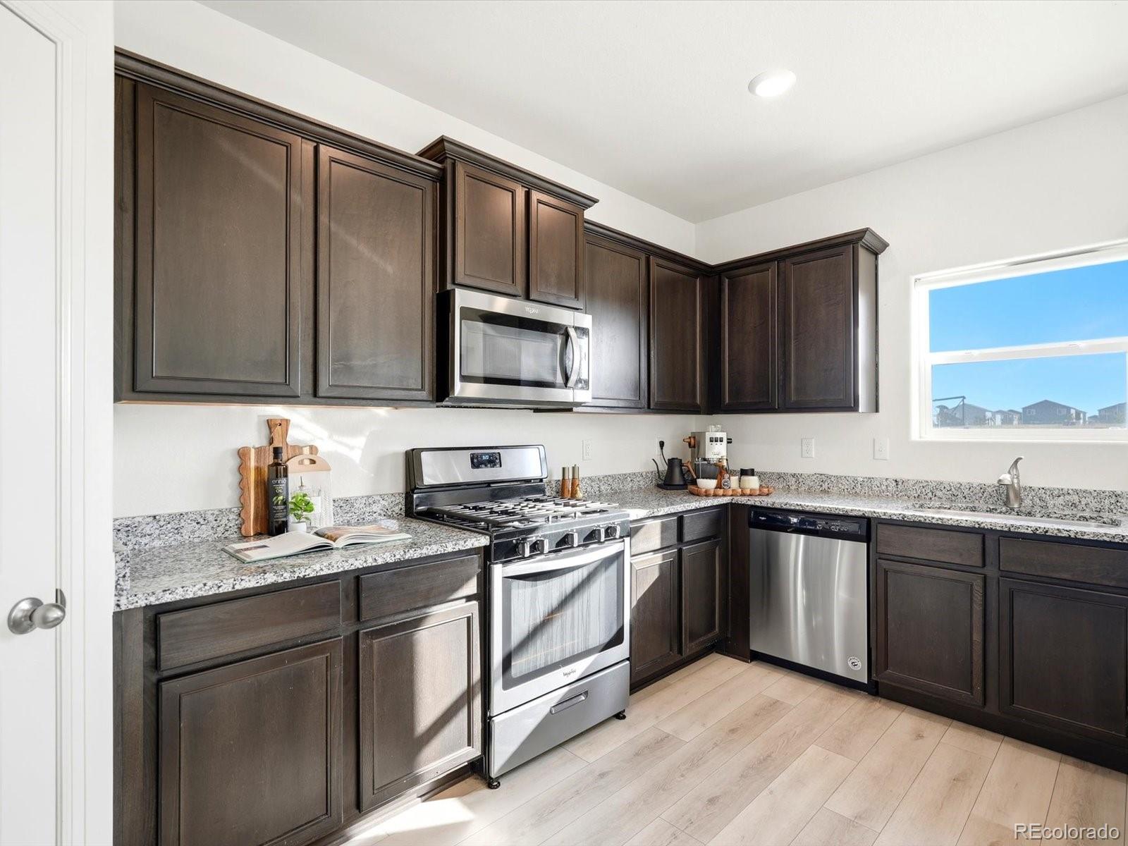 MLS Image #16 for 7384  blue river avenue,frederick, Colorado