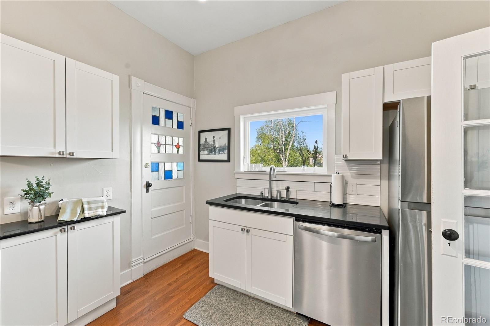 MLS Image #13 for 2622 n nevada avenue,colorado springs, Colorado