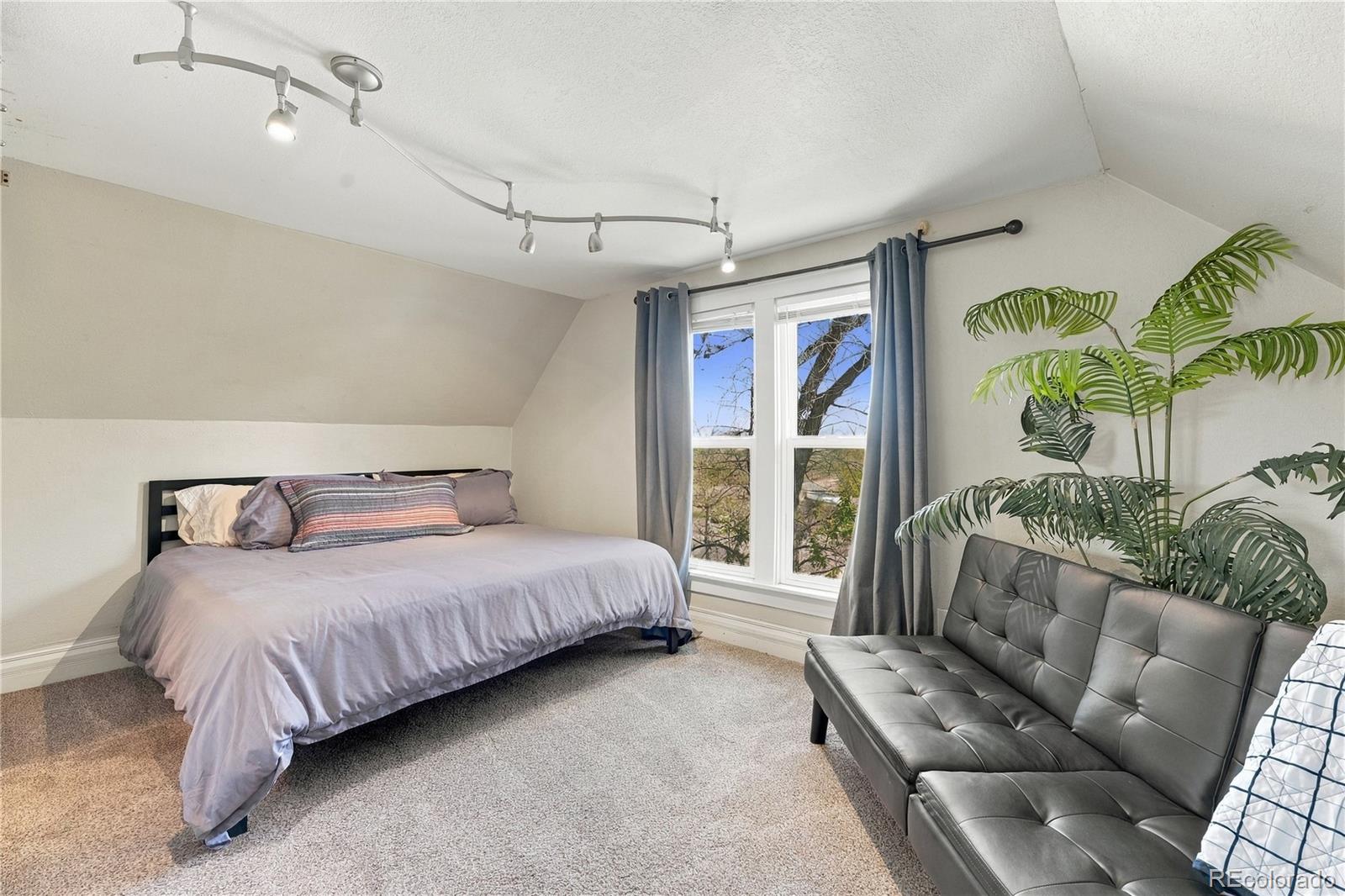MLS Image #34 for 2622 n nevada avenue,colorado springs, Colorado