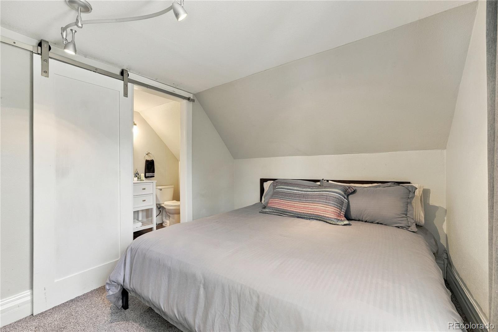 MLS Image #35 for 2622 n nevada avenue,colorado springs, Colorado