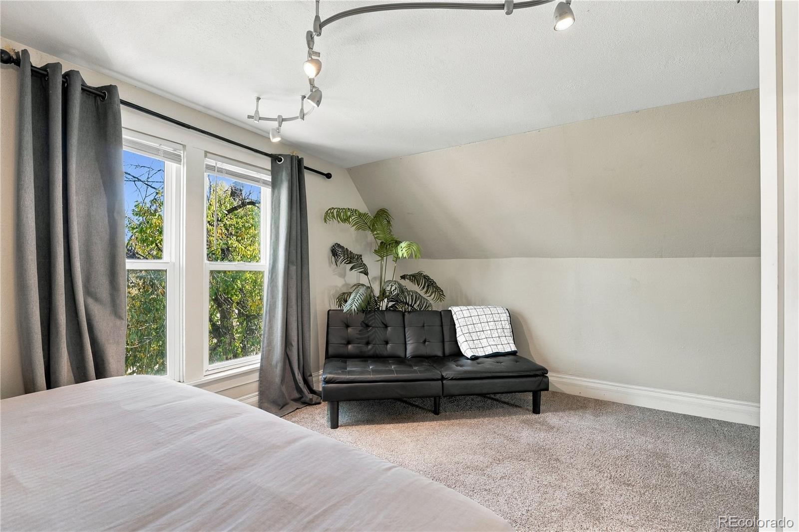 MLS Image #36 for 2622 n nevada avenue,colorado springs, Colorado