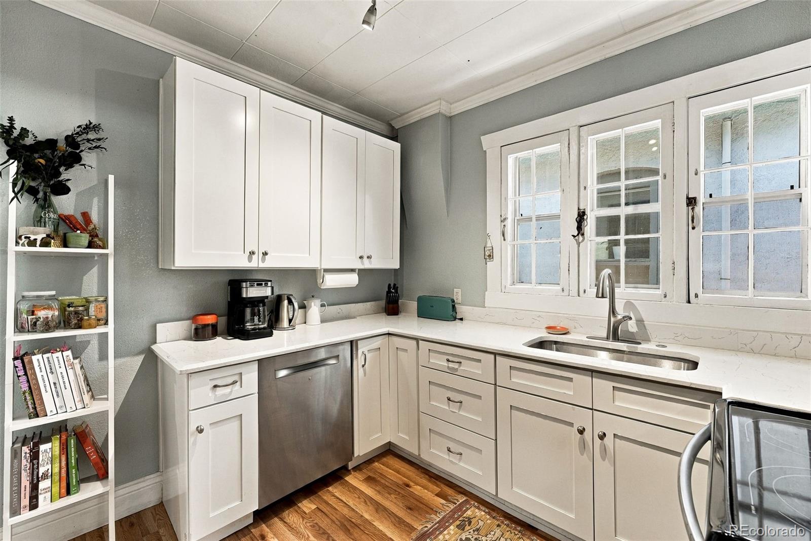 MLS Image #11 for 3453 w 33rd avenue,denver, Colorado