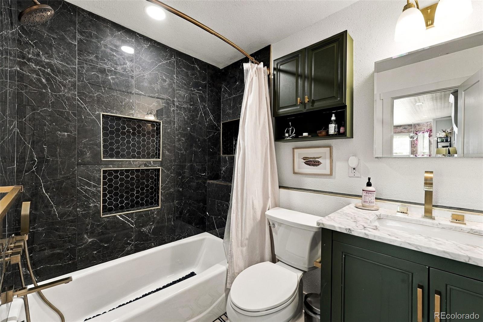 MLS Image #15 for 3453 w 33rd avenue,denver, Colorado